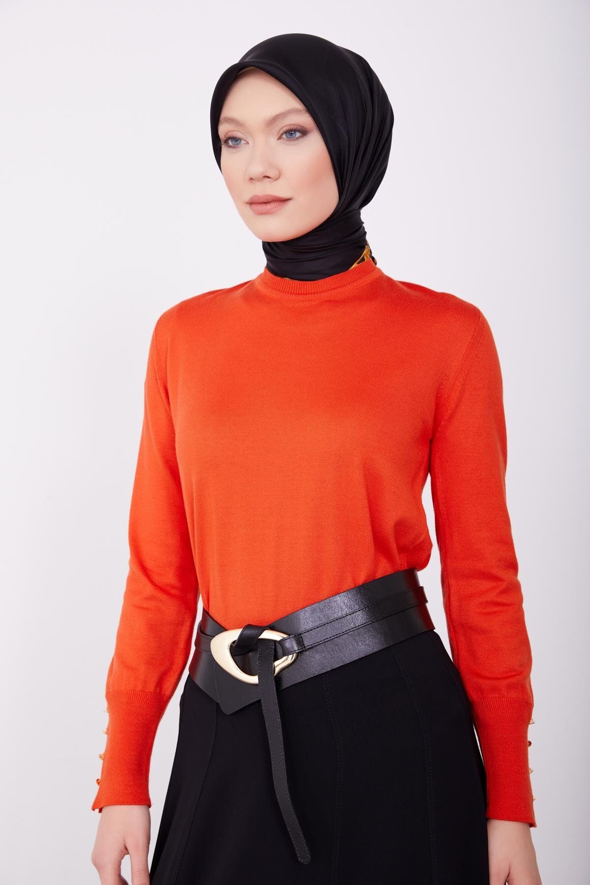 Armine-Pomegranate Flower Patterned Sweater - 23Kd2801 Model 4