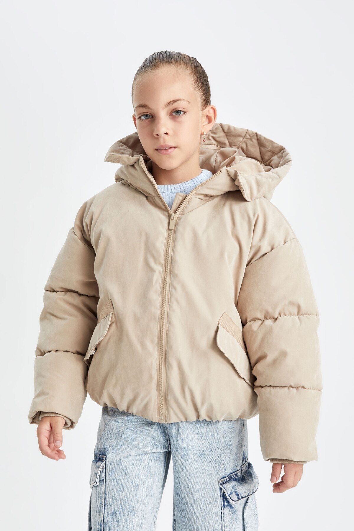 DeFacto-Girl - Water Repellent, Ribbed Sleeves and Rubber Waist Hood Puffer Jacket C5491A824Wn 1