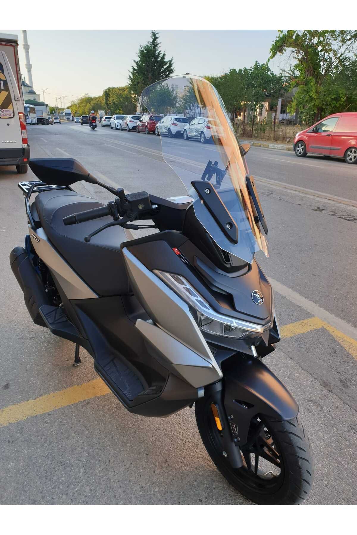 Voge SR3 Siperlik Ön Cam 2023-2025 Model 70cm Şeffaf Renk 4mm