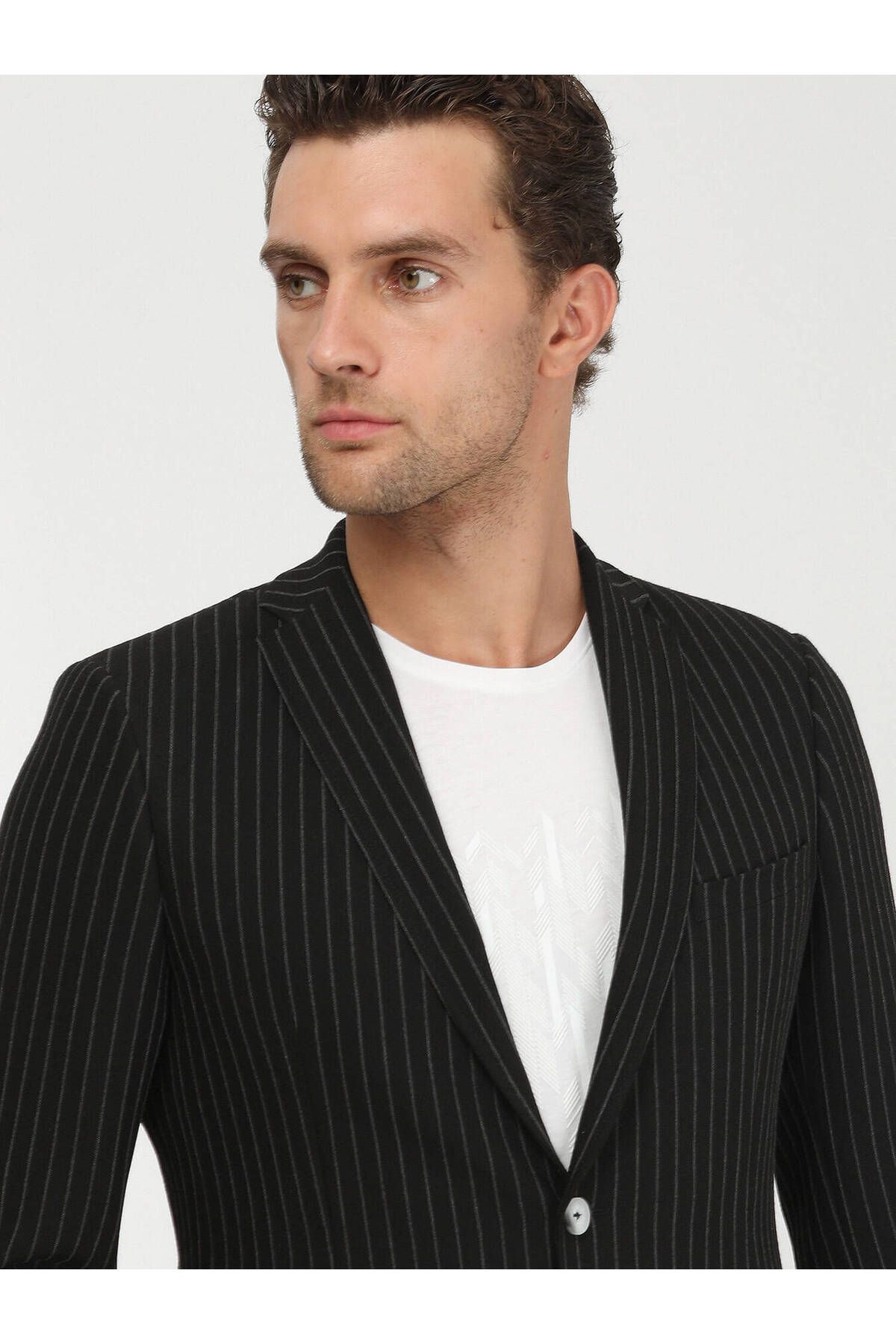 Kip-Black Striped Slim Fit Jacket 4