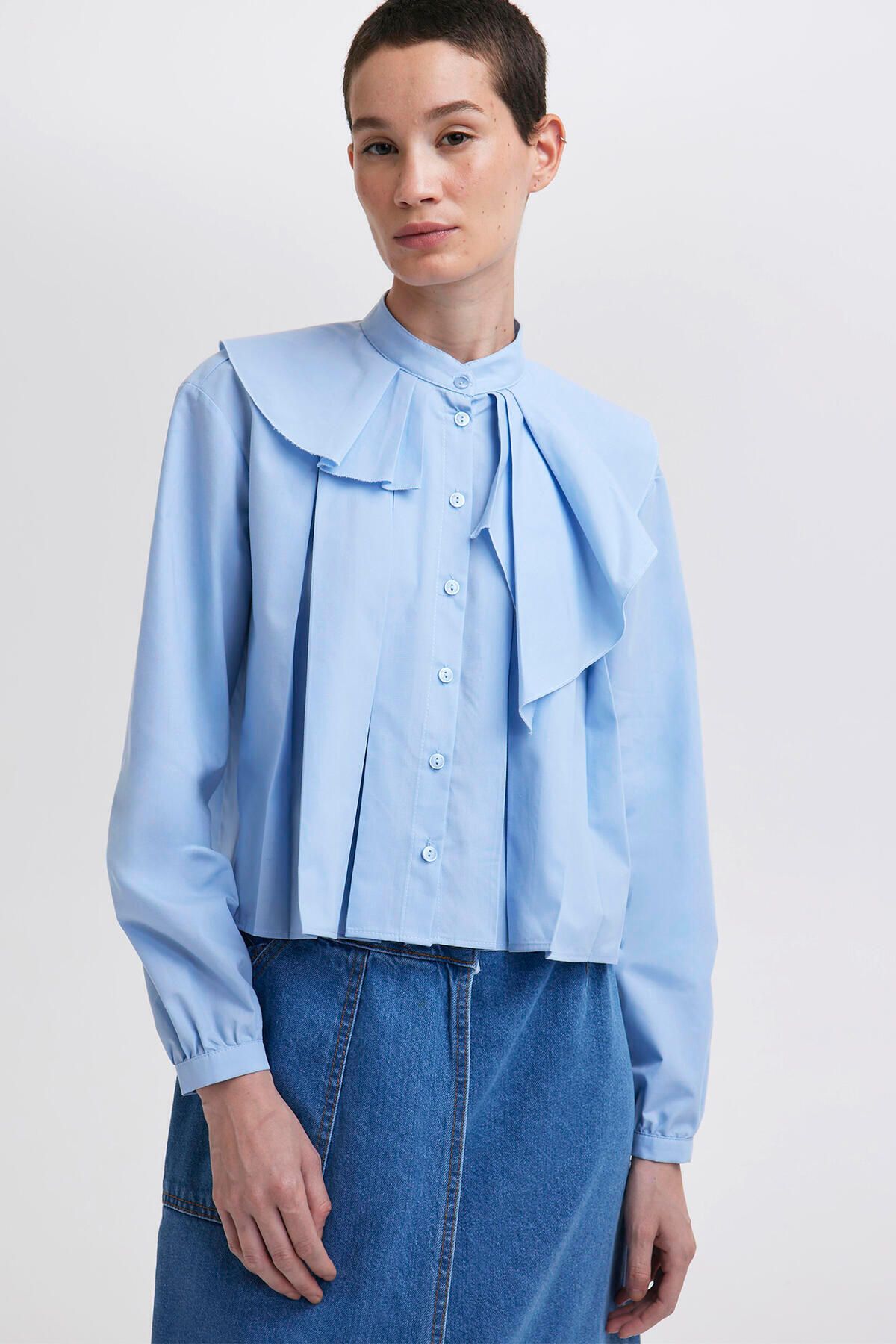 Touché Privé-Asymmetrical Collar Stylish Shirt 2