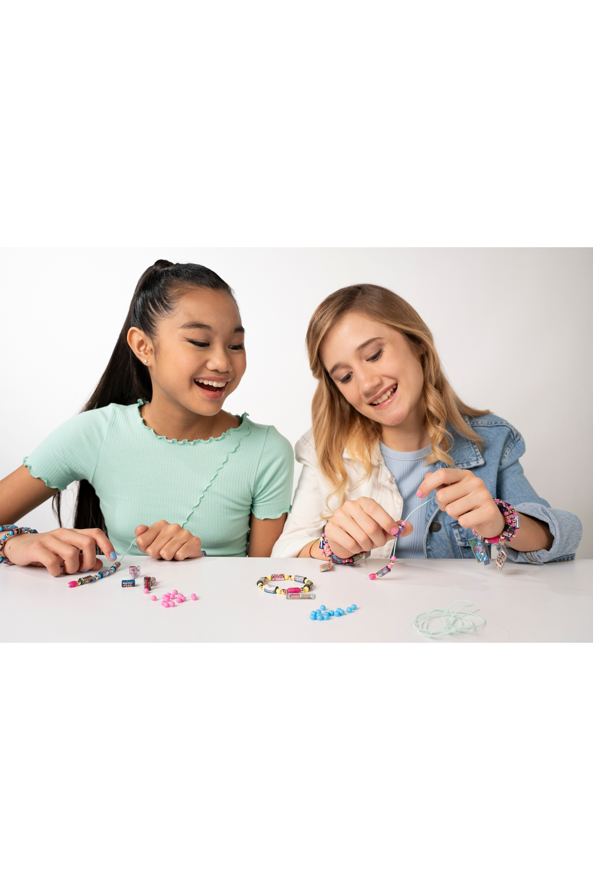 ست کامل ۷۰ تایی نوار چسبی استیکی – مدل فیت آزاد