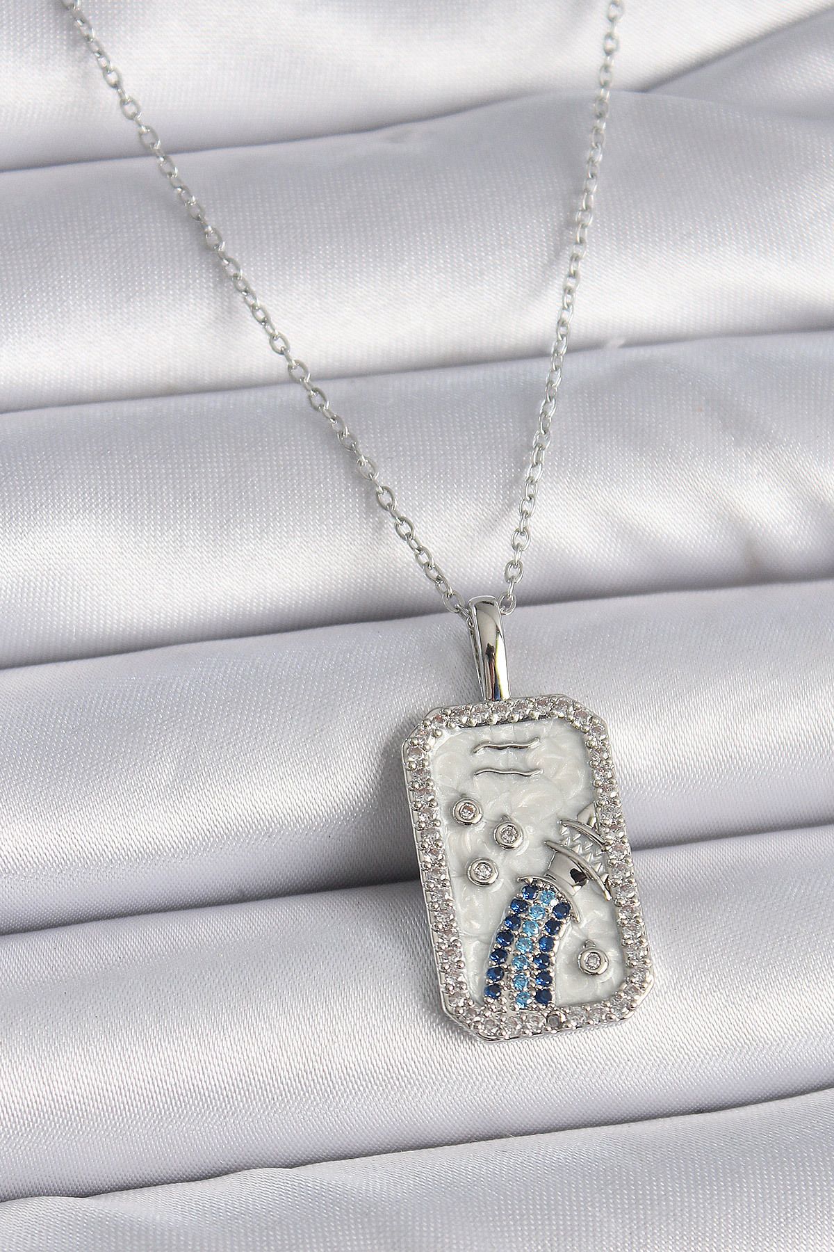 MMB Boutique 316L Çelik Gümüş Renk Zincir Kova Burcu Zirkon Taşlı Kadın Kolye