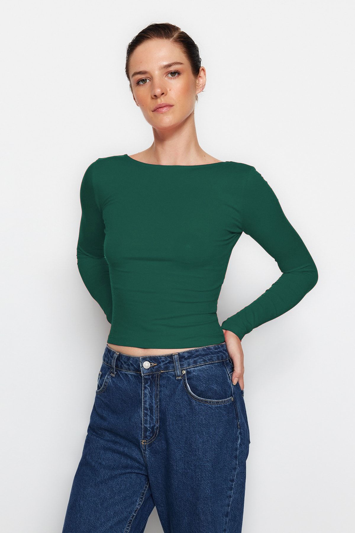 complete the look image