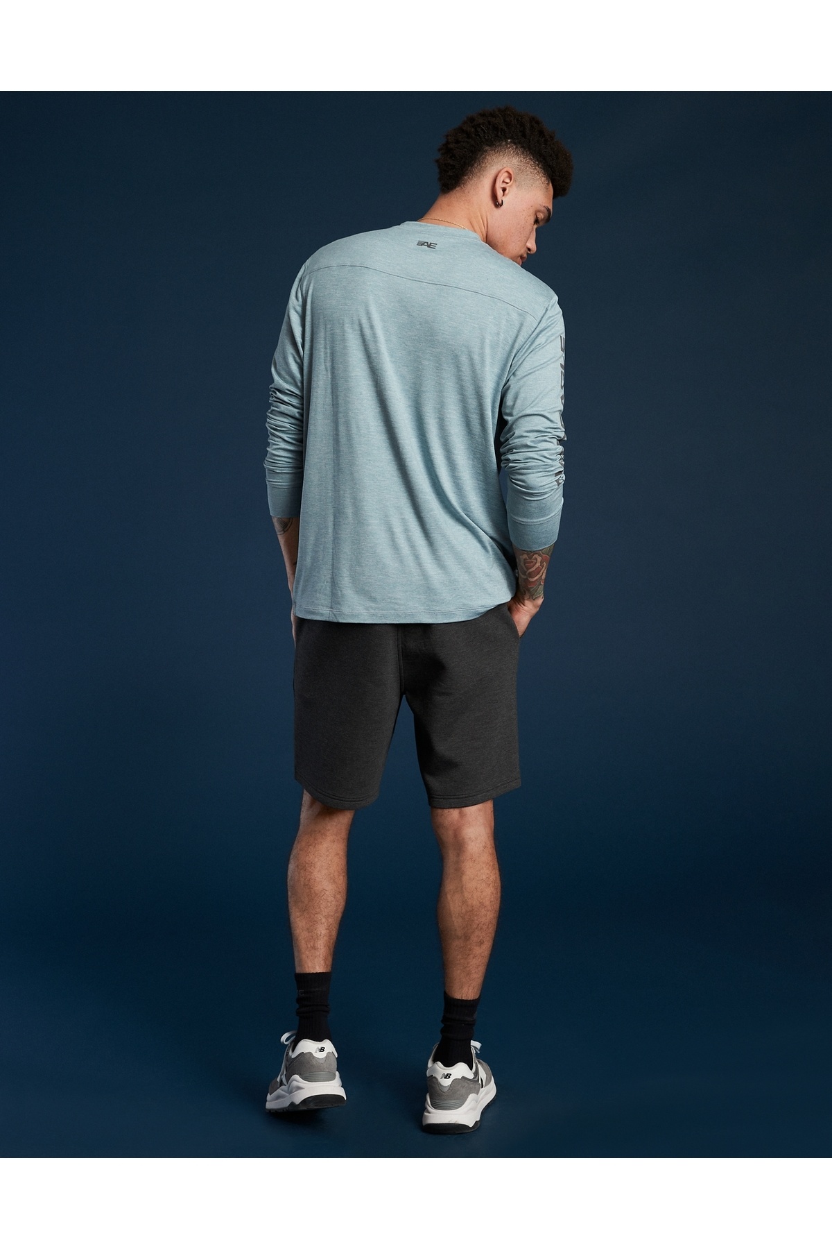 AMERICAN EAGLE-Ae 24/7 Good Vibes 8" Jogger Short U 11307487 2