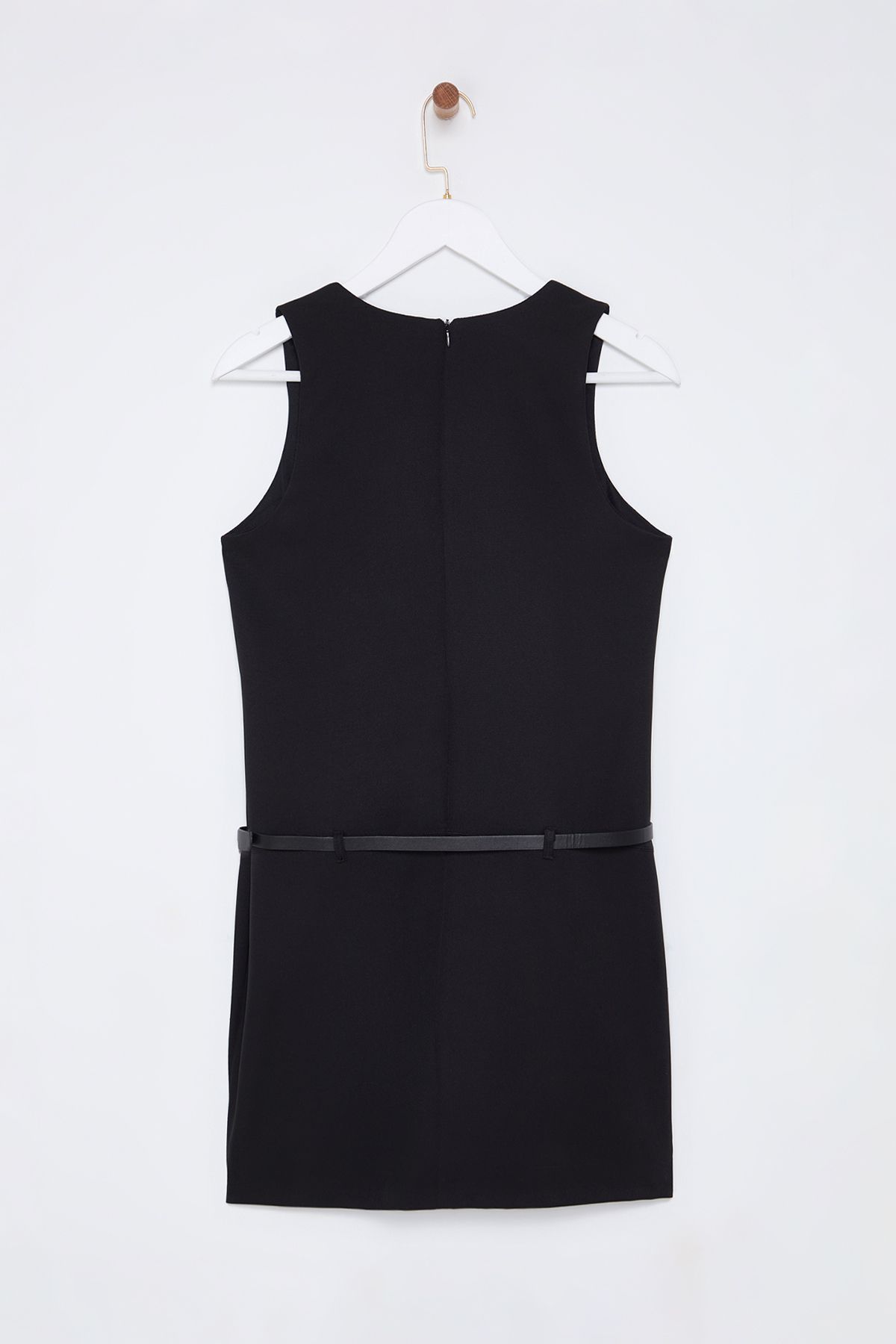 Trendyol Collection-Sukienka Mini z Niskim Stanem i Czarnym Paskiem Twoaw25El00582 7