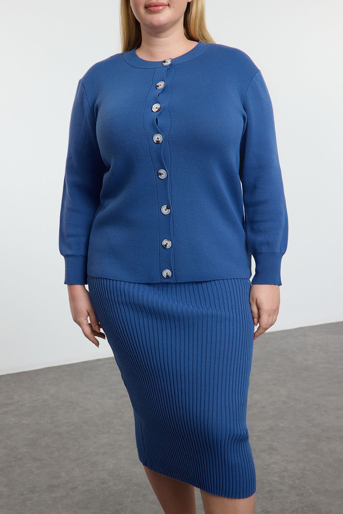 Trendyol Curve-Indigo Midi Size 2-Piece Knitwear Set - Ribbed Cardigan and Dress Tbbaw25Ah00110 3