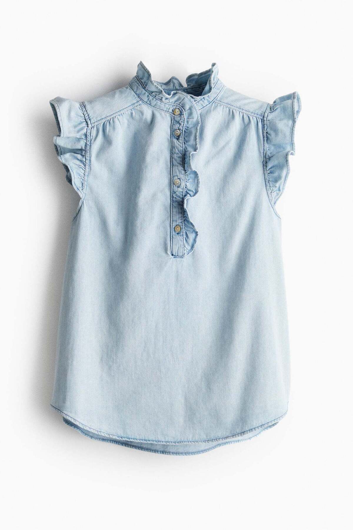 H&M-Flutter-sleeved denim blouse 1
