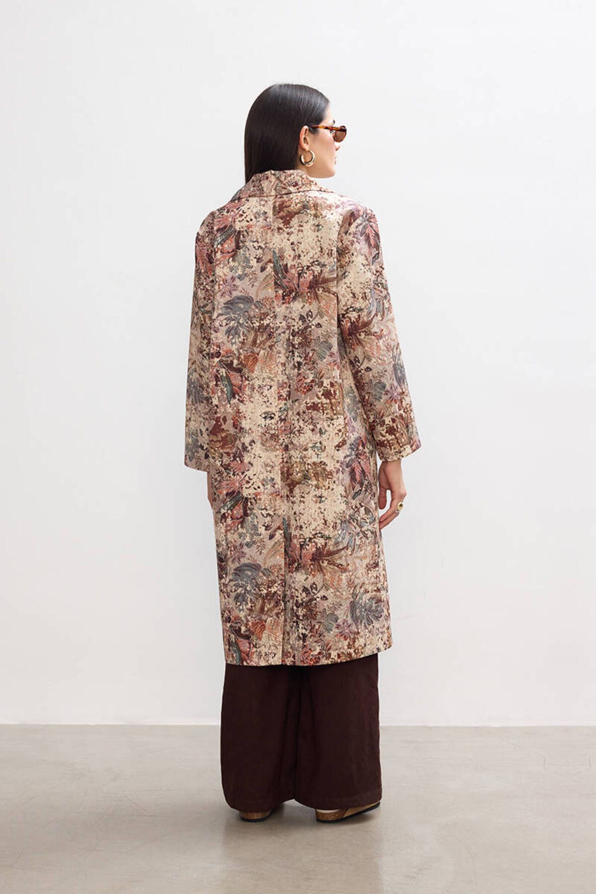 BE BLUE-PATTERNED TRENCH COAT 6