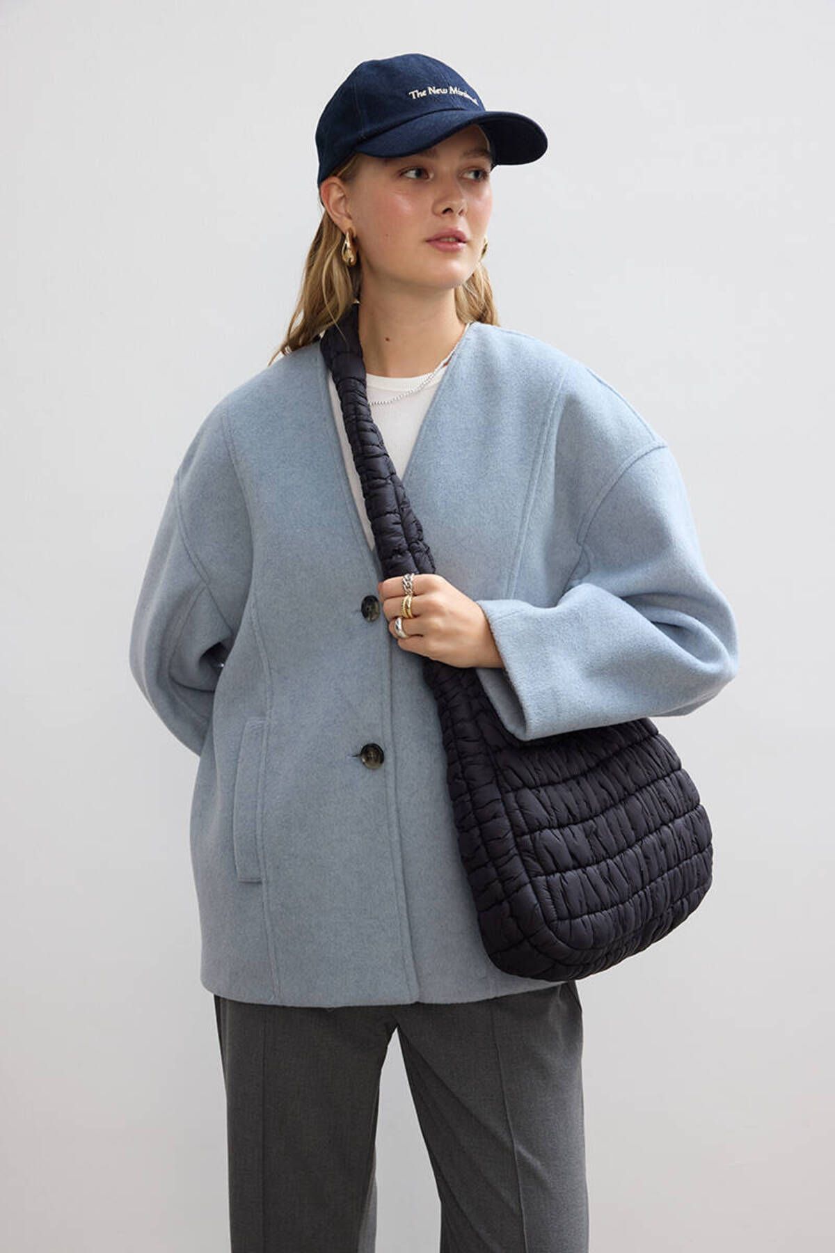 BE BLUE-Blue Minimal Short Spoon Coat 2