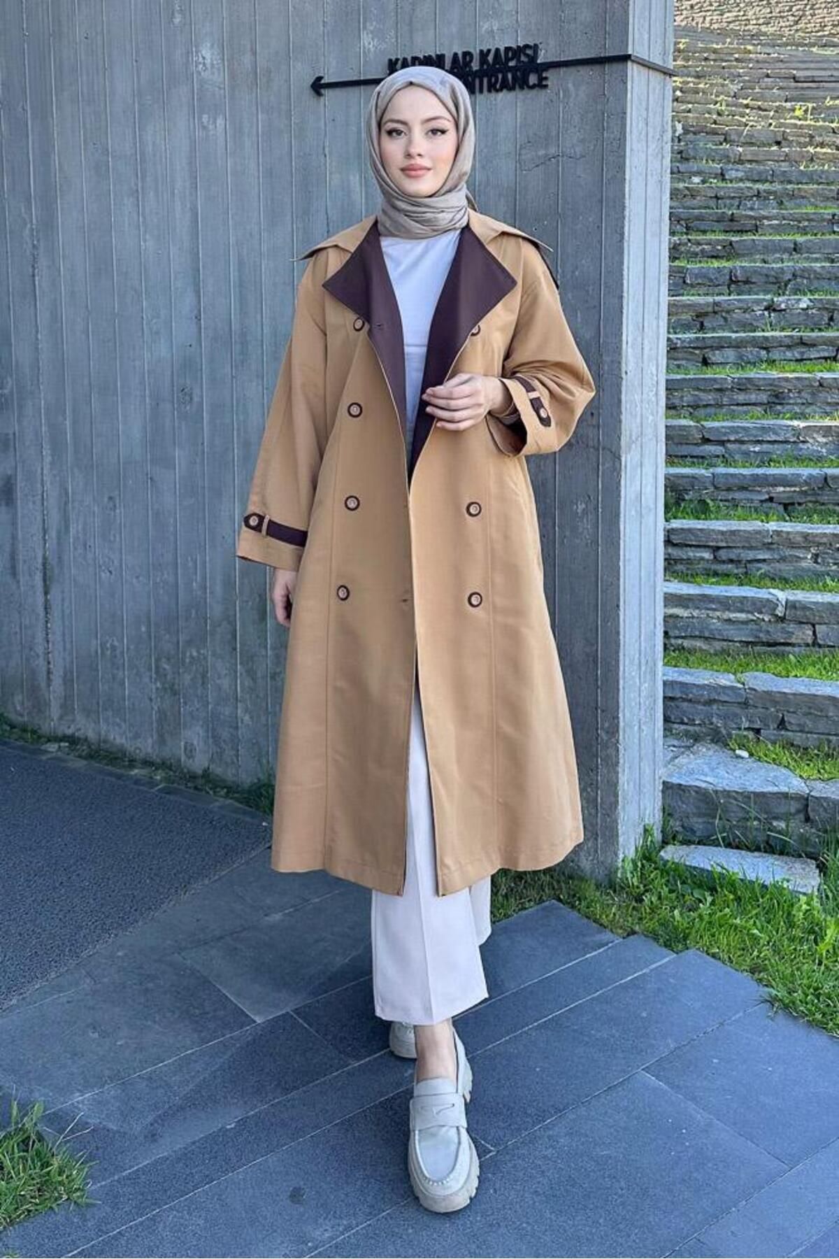 Oven-Rudy Camel Trench Coat - Two Colors 7