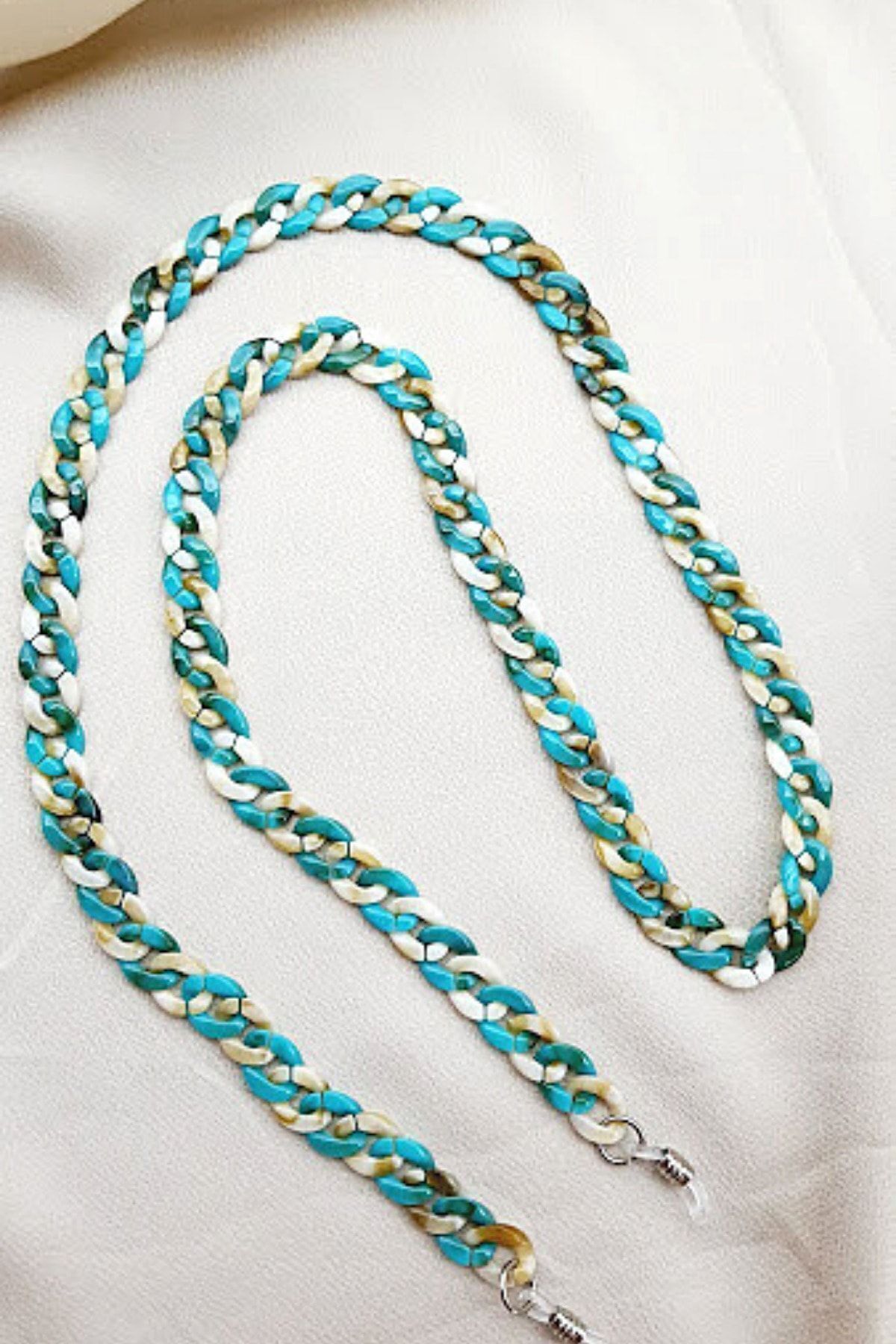 PETEK AKSESUAR-Acrylic Glasses Chain Turquoise 3