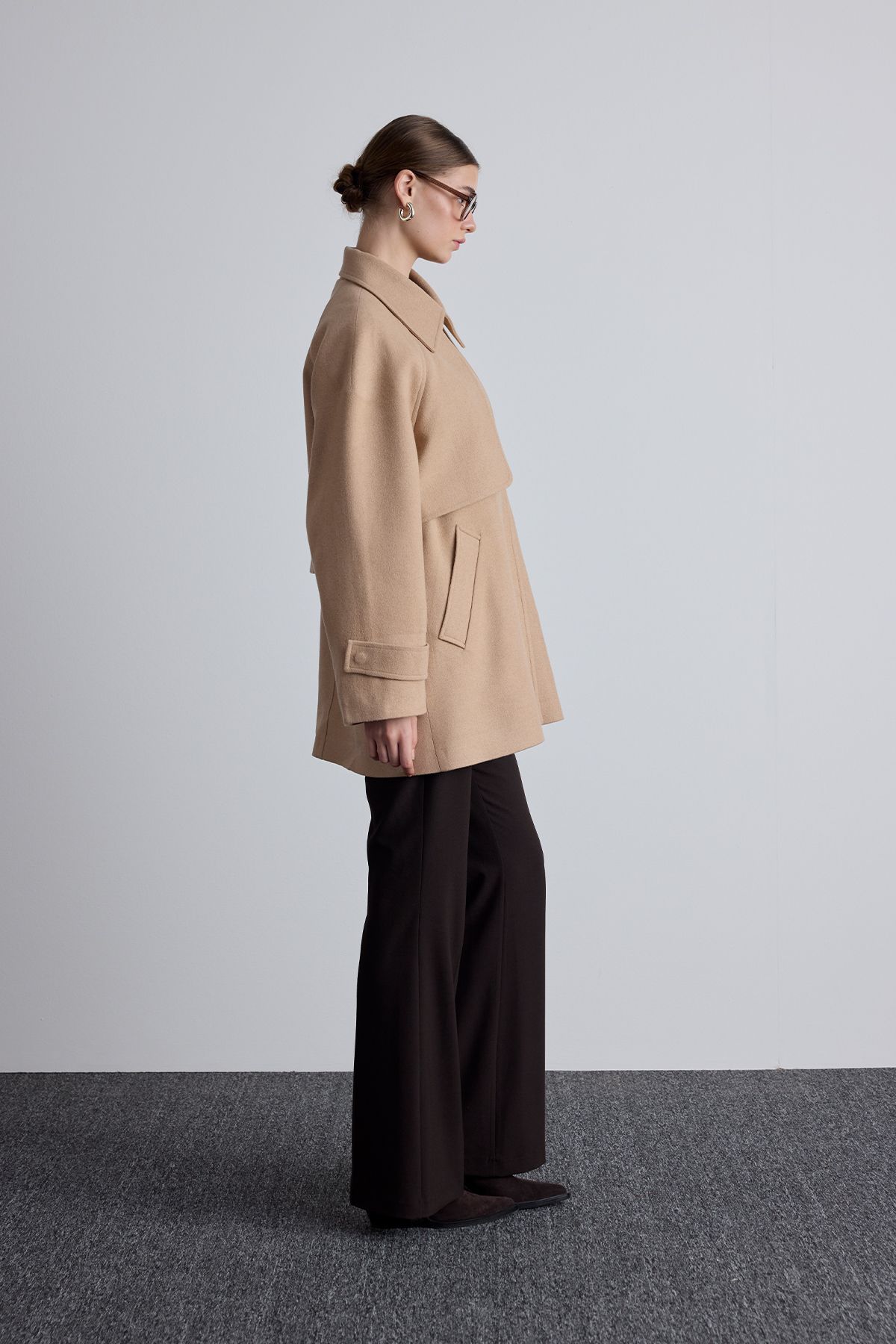 Manuka-Palton Camel Trench cu două piept - MARİ 7