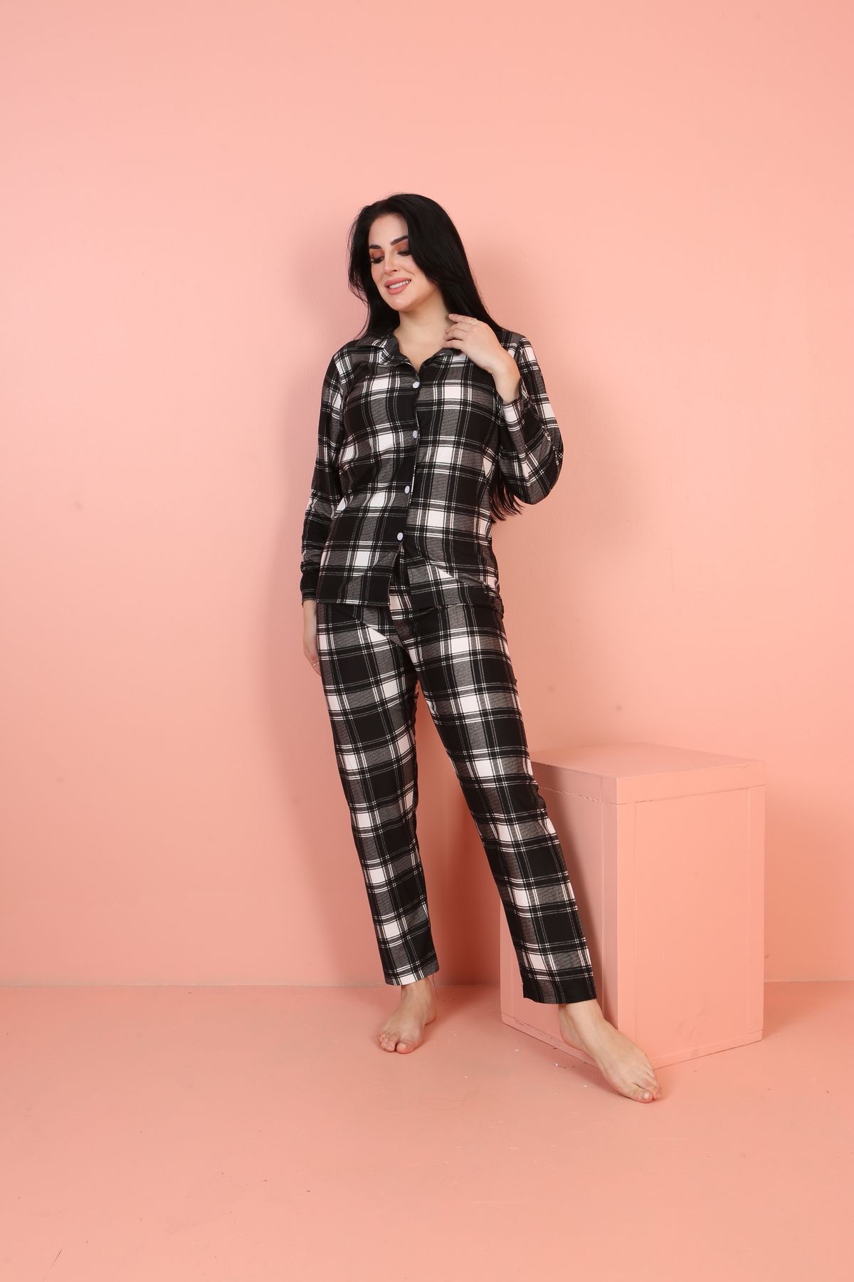 JENİKA-Black Color Plaid Detail Long Sleeve Suede Pajamas Set 2