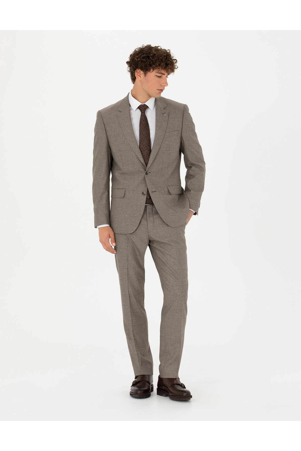 کت و شلوار قهوه‌ای روشن اسلیم فیت ۵۰۲۷۳۴۵۳-VR002 پیر کاردین کت و شلوار Pierre Cardin