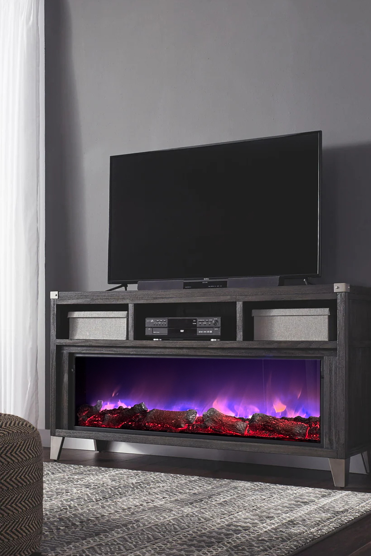 Casi Home Elektrikli Dekoratif Şömine - 180x35x15 Cm - Dahili Odun Sesi, Bluetooth Hoparlör, 3 Renkli, Kumanda