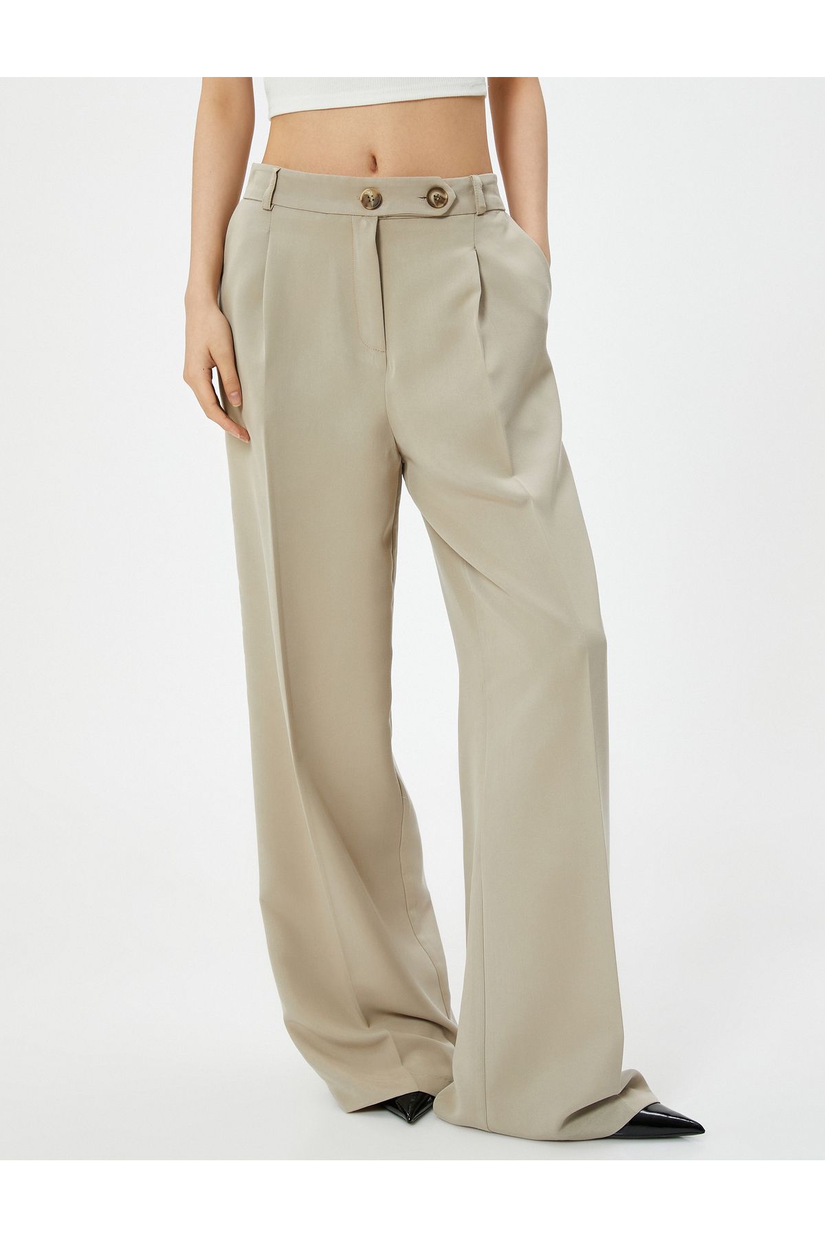 Koton-Pleated Trousers with Button Detail and Pockets 3