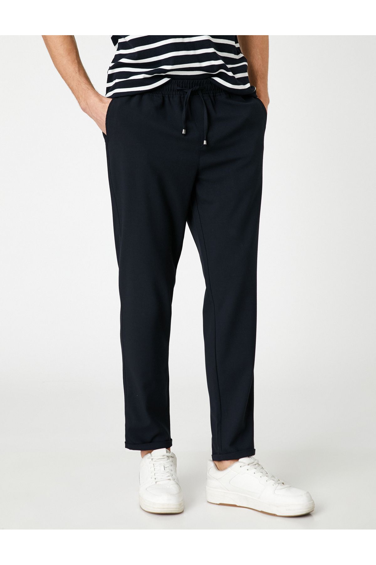 Koton-Basic Woven Trousers with Lace Waist and Pocket Detail 3