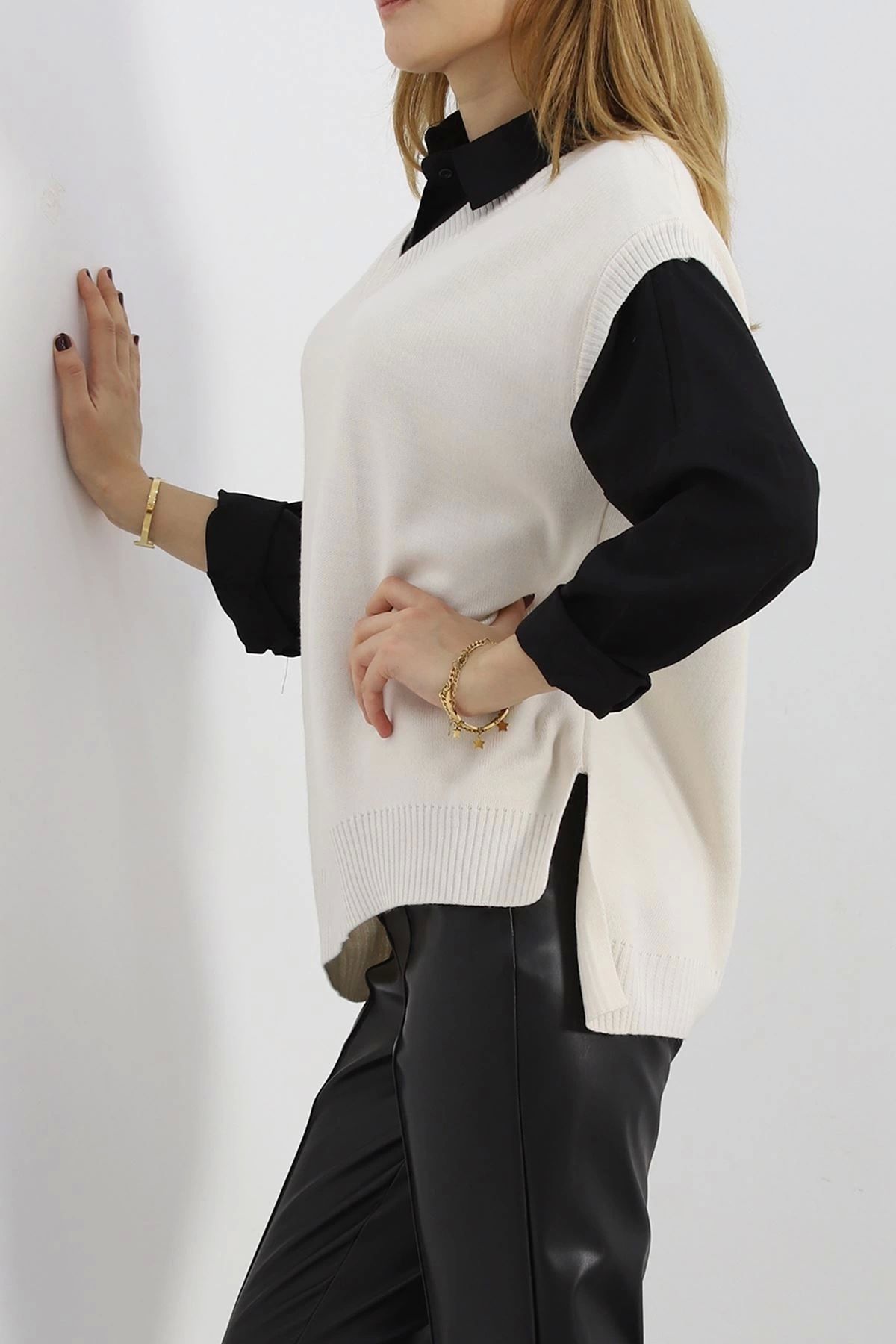 Model Shoes-Latte V-Neck Sweater - 3079.1577 5