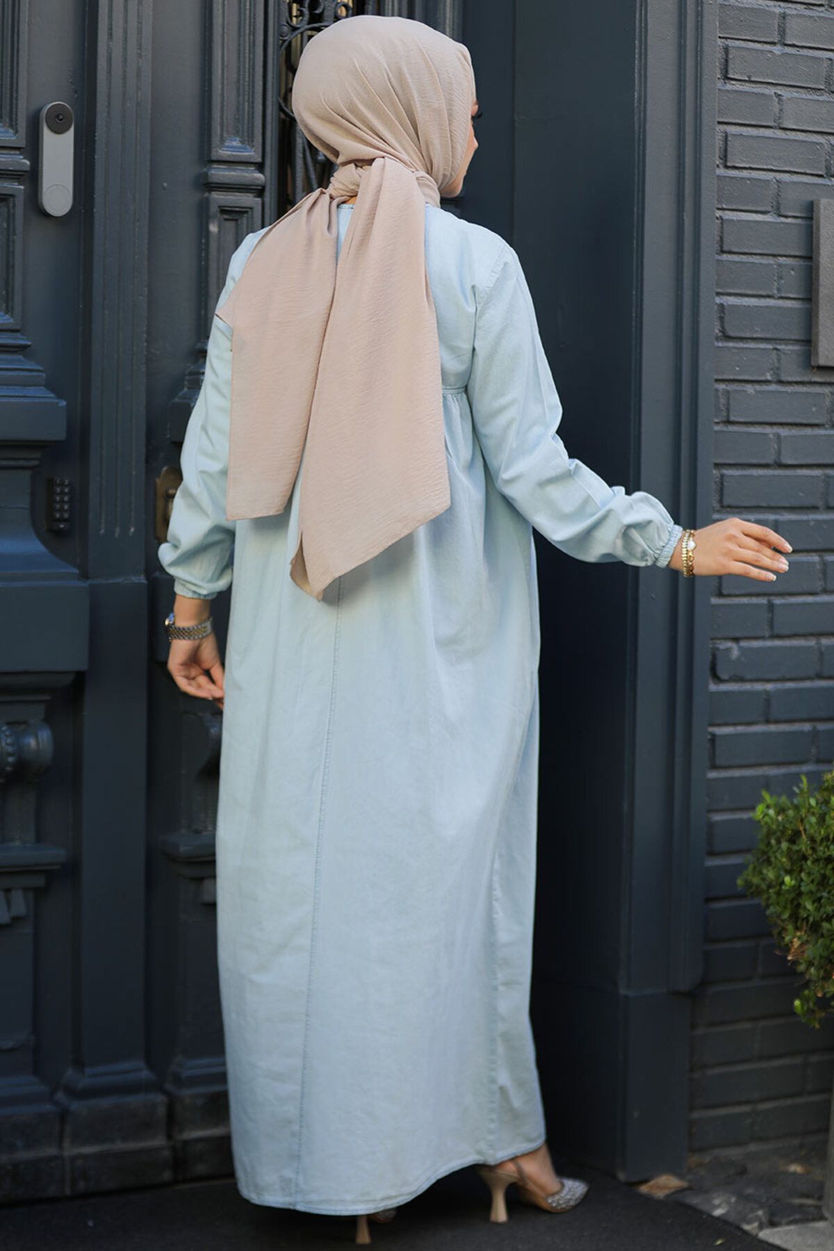 Neva Style-Buttoned Ice Blue Hijab Denim Dress 23512Bm 3