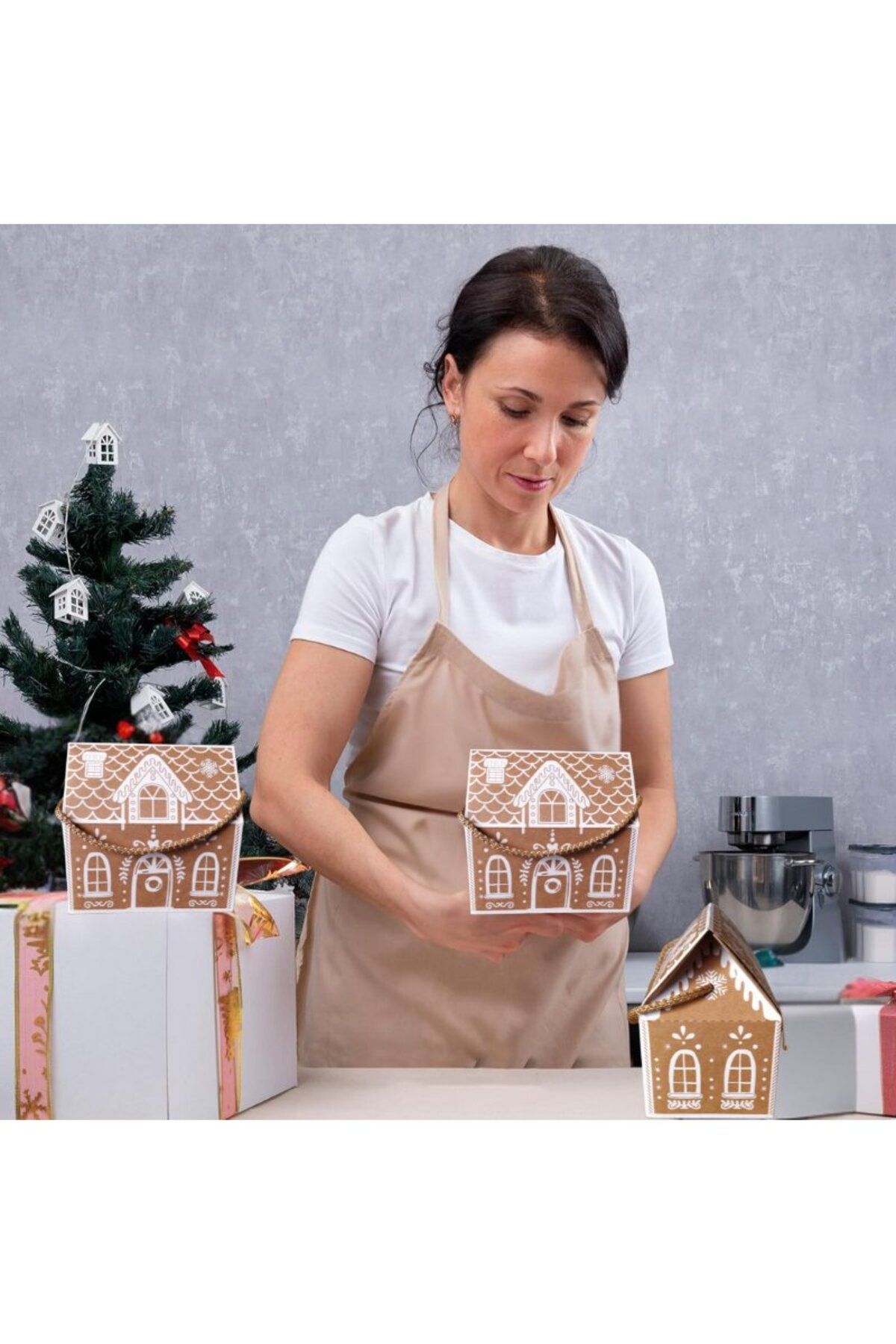 roco paper-Box Bag with Christmas Home Design - Decorative New Year and Wedding Gift, Printed-12Pcs, 9.5X14.5X15Cm 3