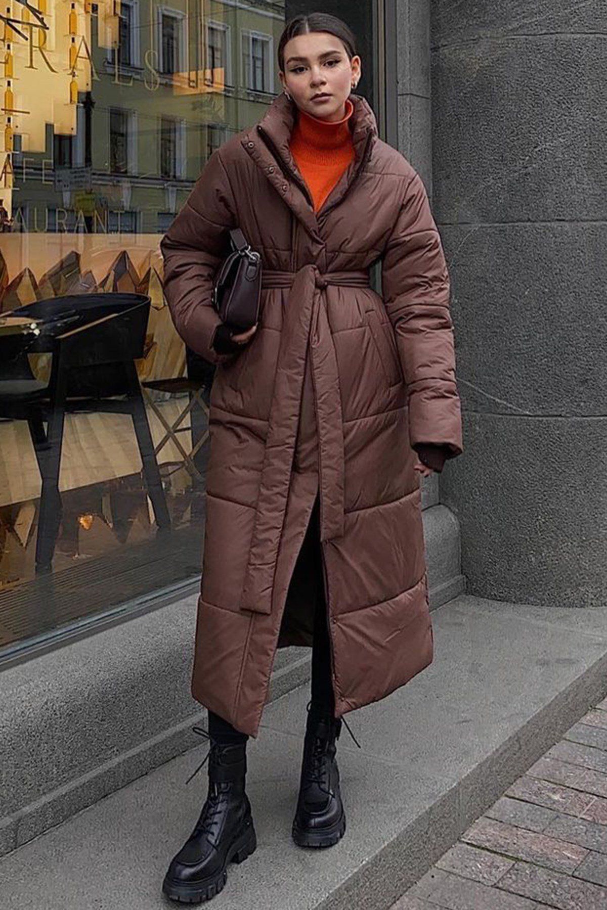 complete the look image