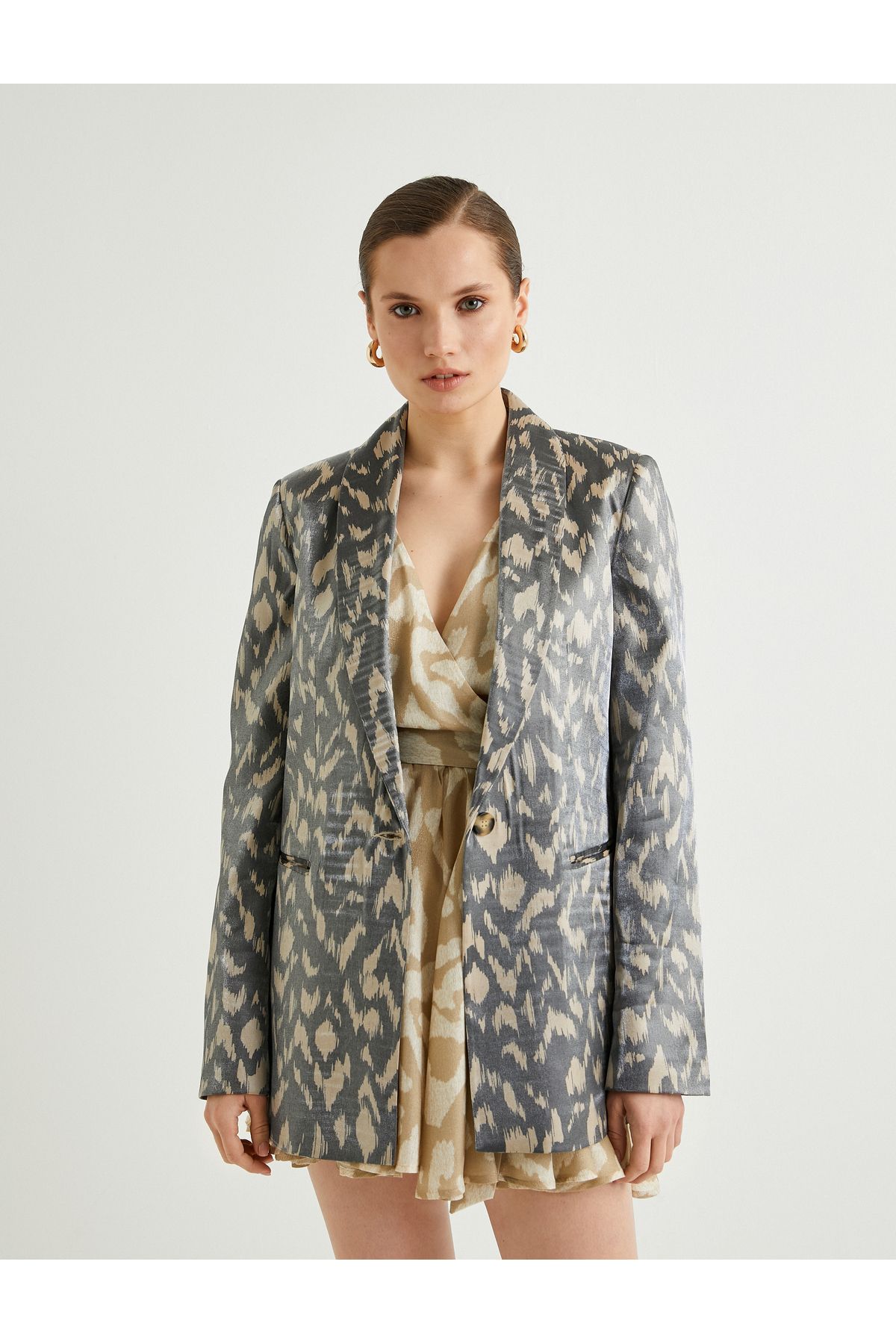 Koton-Blazer Jacket Patterned Shiny Textured Fleto Pocket 4