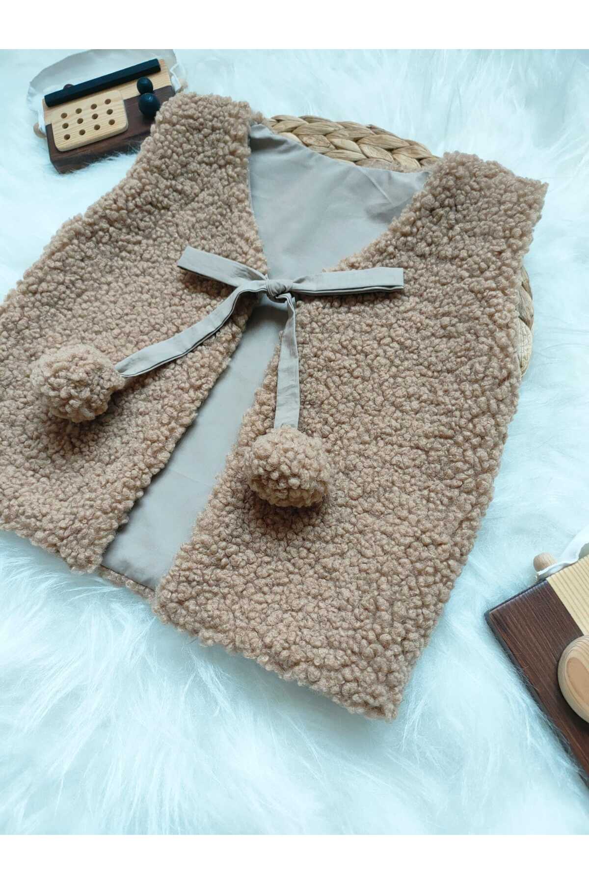 bright moon Çocuk çift taraflı peluş yelek Unisex fotoğrafı 3 (önizleme)