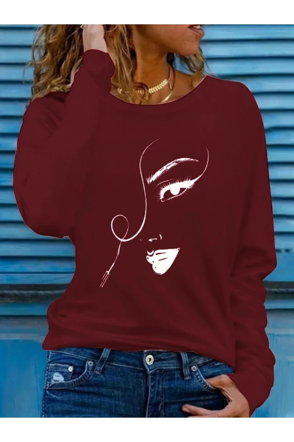 Bengü Accessories-Blouse - Women's Long Sleeve Crew Neck Face Print Viscose Blouse - Burgundy (S/M) 1