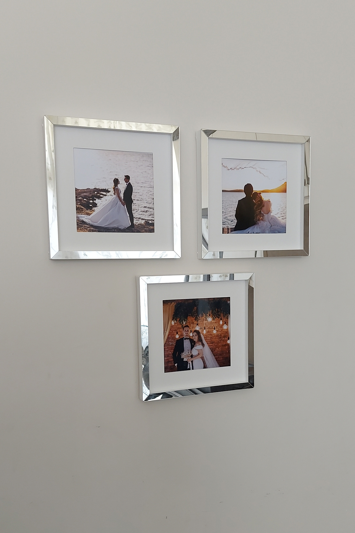 hobicehayaller-Remove and Plug Memory Frame! 3 Piece Frames with Adhesive Square Passport 4