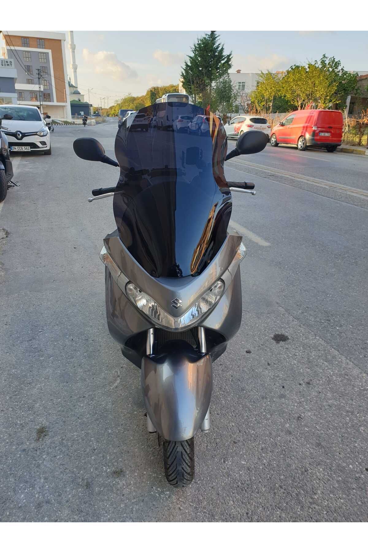 Suzuki Burgman UH 200 Siperlik Ön Cam 2006 2013 Model 61cm Siyah Renkli 4mm
