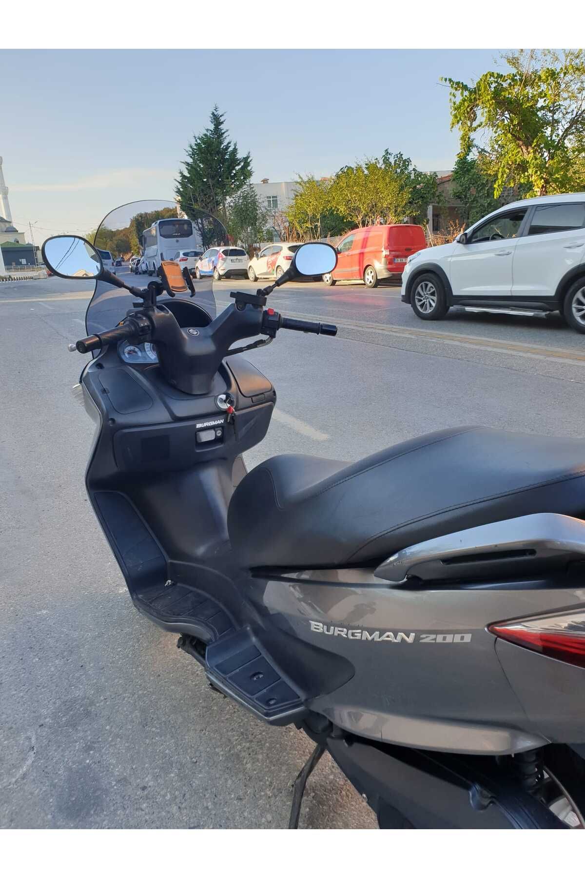 Suzuki Burgman UH 200 Siperlik Ön Cam 2006 2013 Model 61cm Füme Renkli 4mm