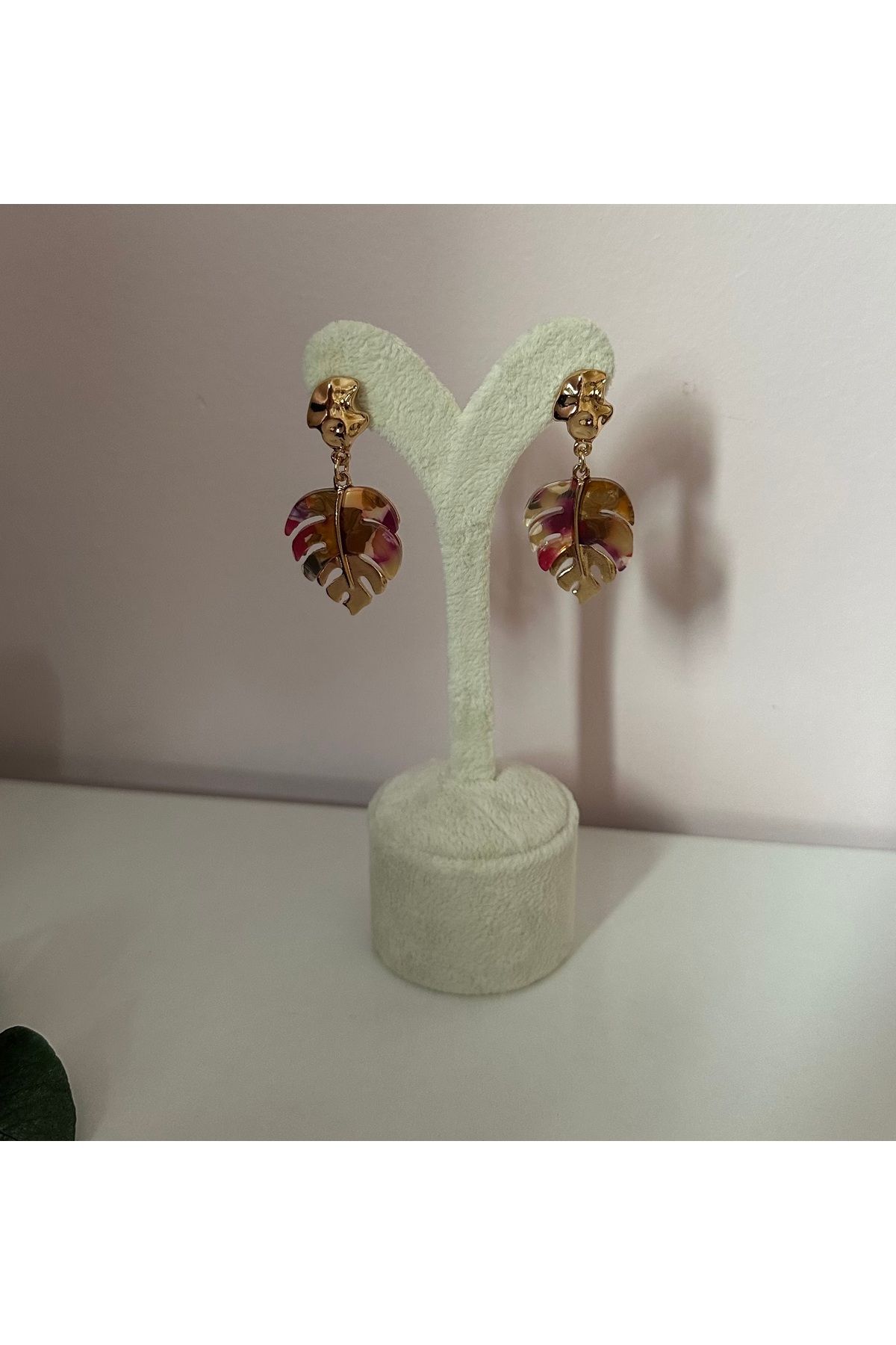 YENGEÇ-Dangle Leaf Earrings 2