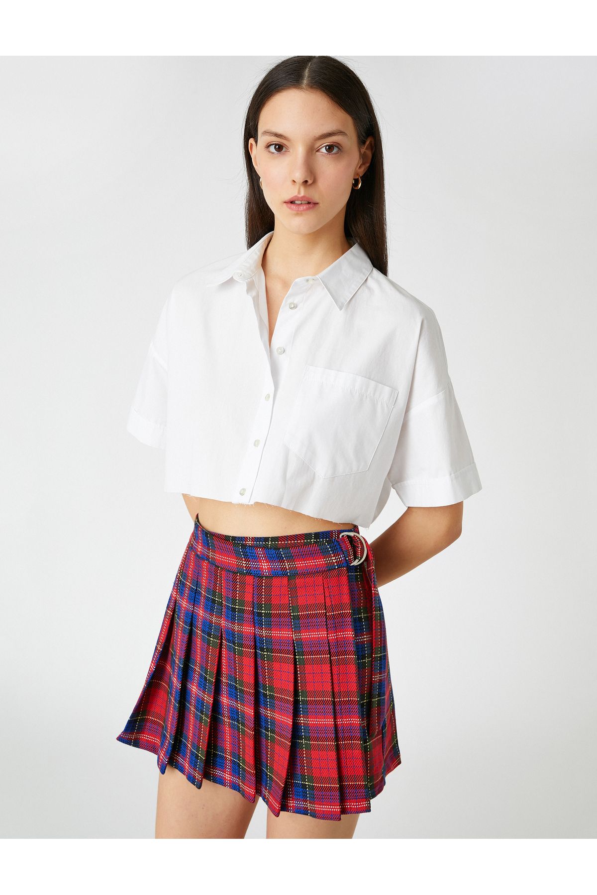complete the look image