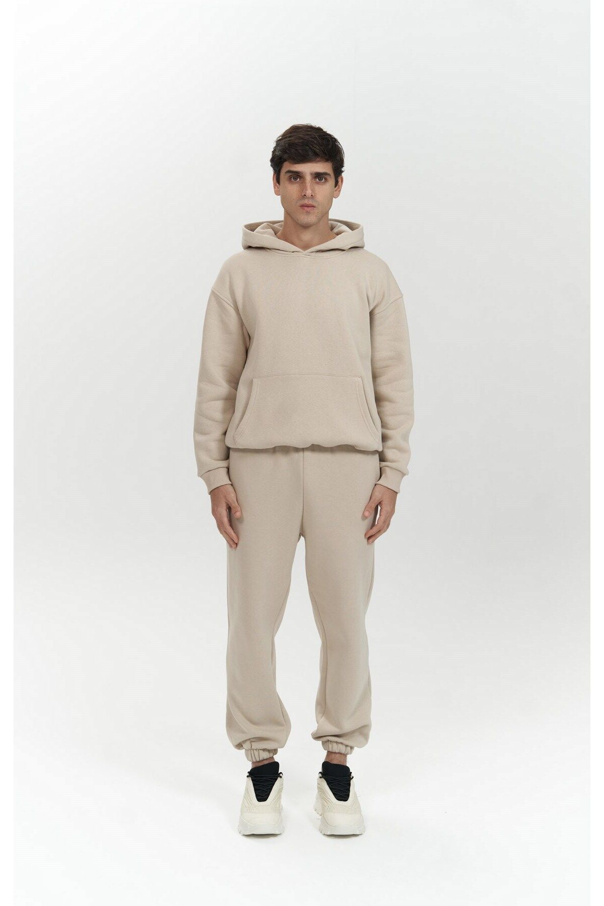 complete the look image