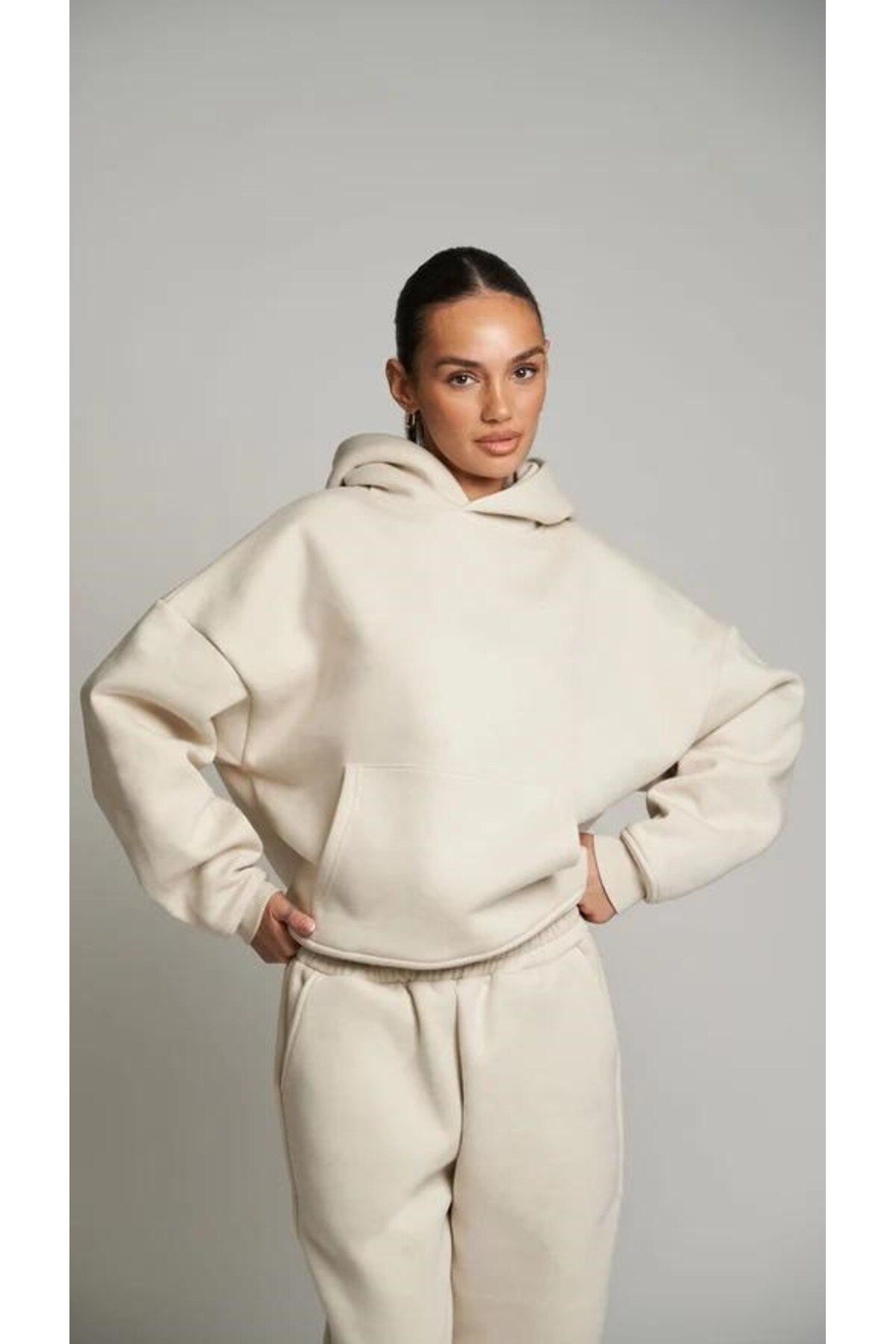 The Champ Clothing-Beige Oversize Tracksuit Set - Hooded, Pockets and Elastic Waist 6