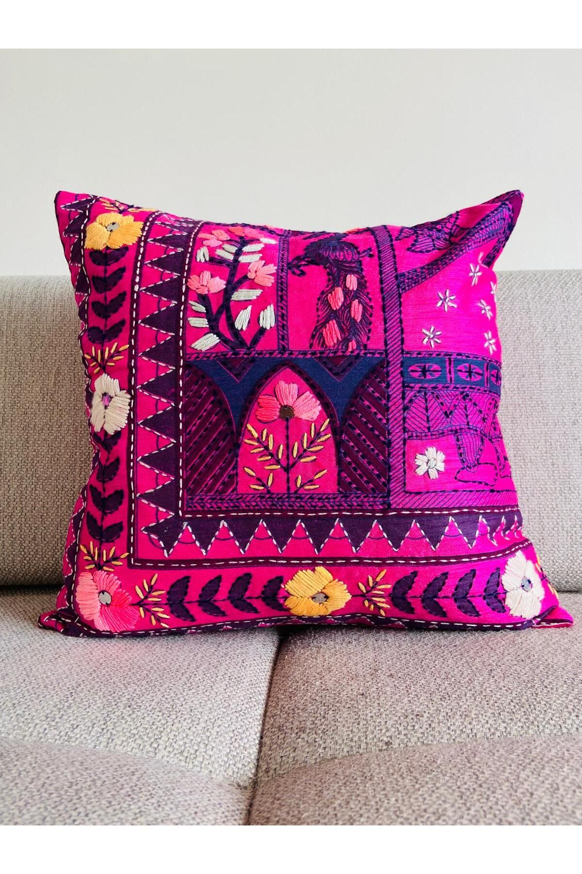 TheBohoHomeDecor-Pocahontas Decorative Throw Pillow - Original Indian Silk Set of 2 Pillowcases 6