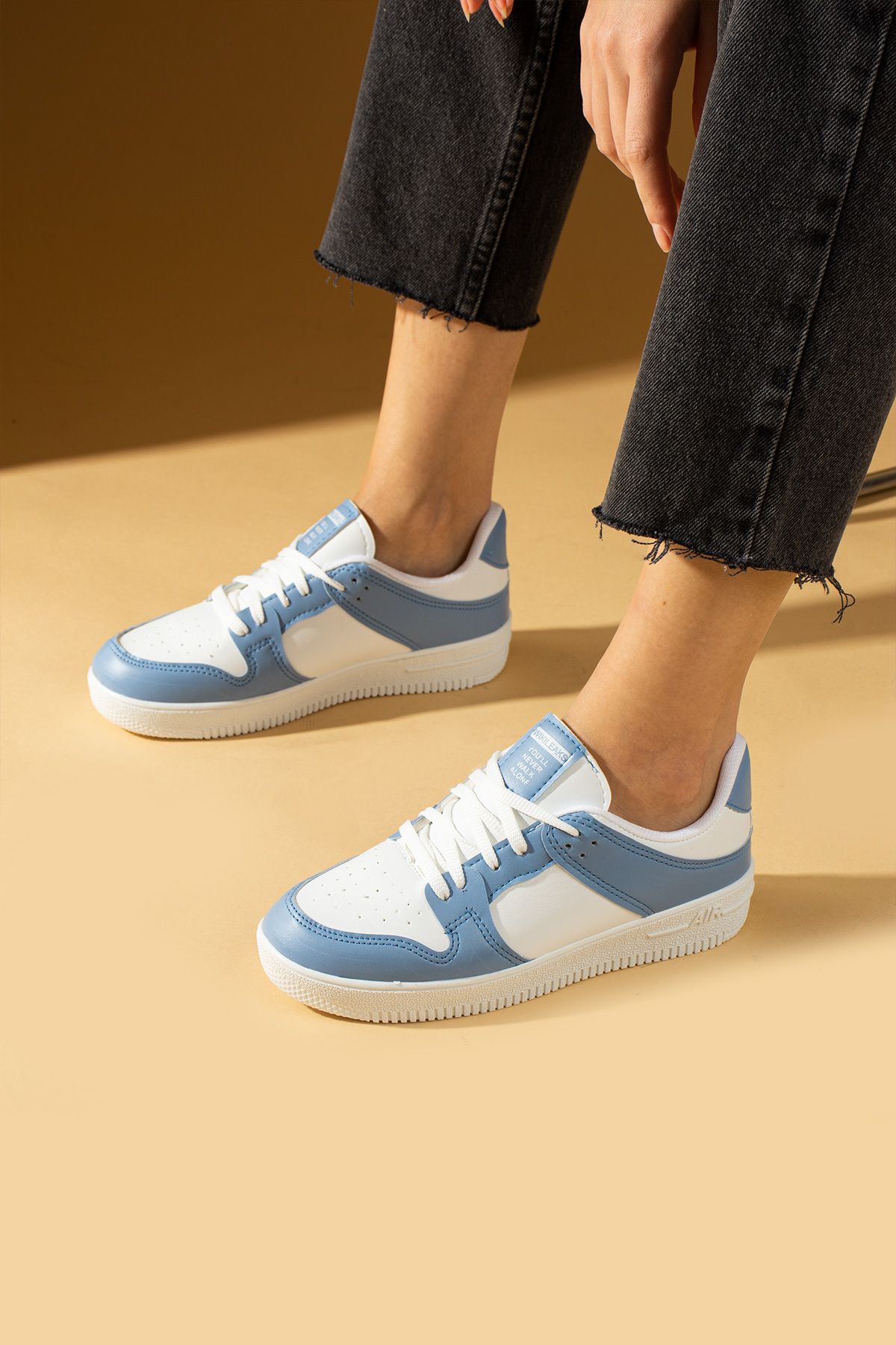 Pembe Potin-New Season Women's White Blue Sneaker Casual Comfortable Sole Sneakers 1