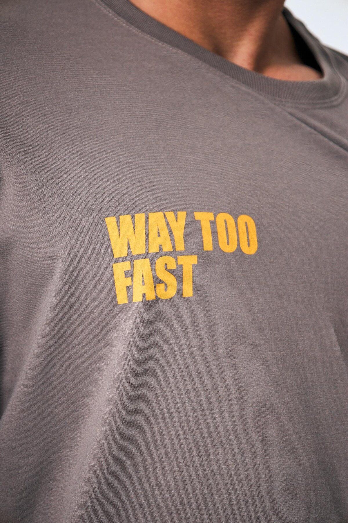 QUİCKPREP-Design „Way Too Fast” supradimensionat cu imprimare în relief pe spate și față 3