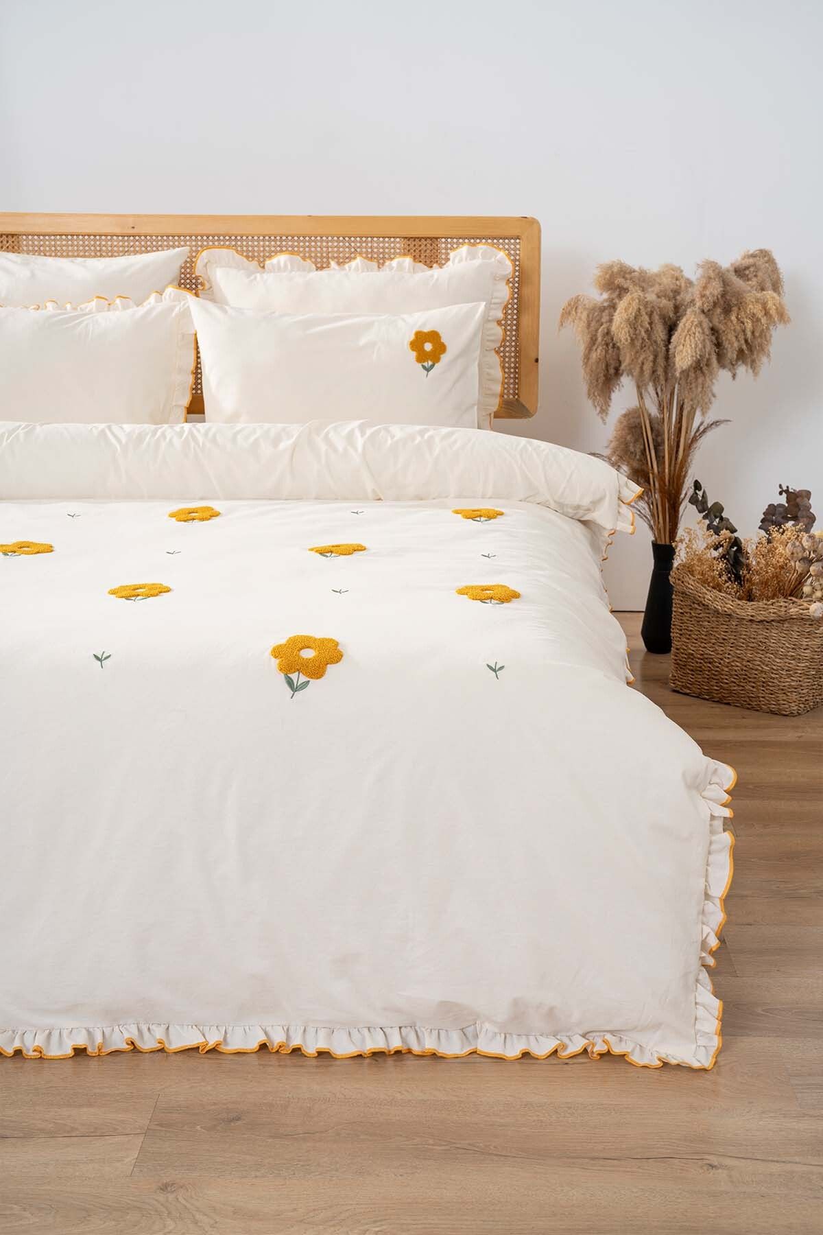 Rivaİstanbul-Florita Yellow - Double Embroidered 6-Piece Cotton Duvet Cover Set 2