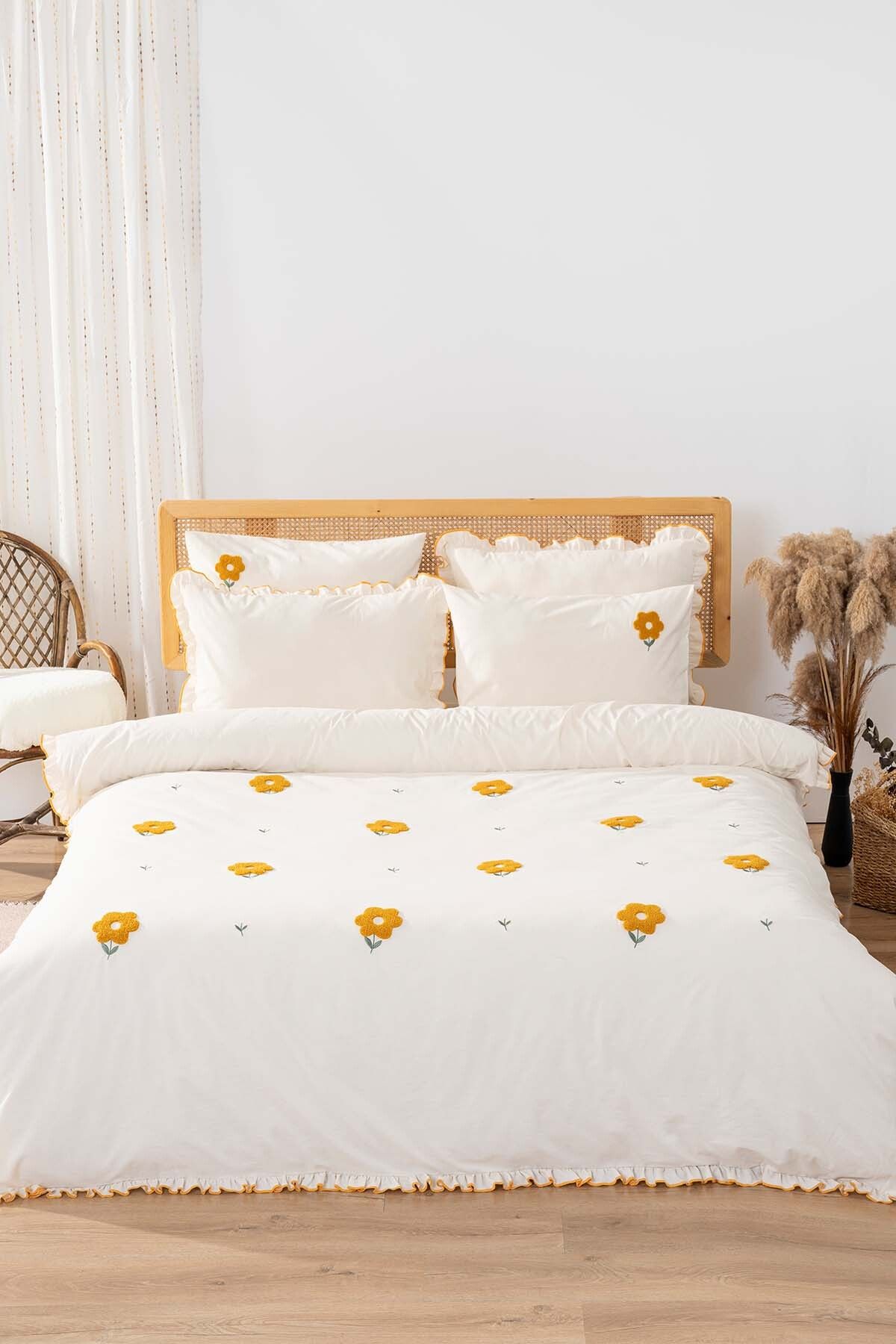 Rivaİstanbul-Florita Yellow - Double Embroidered 6-Piece Cotton Duvet Cover Set 1