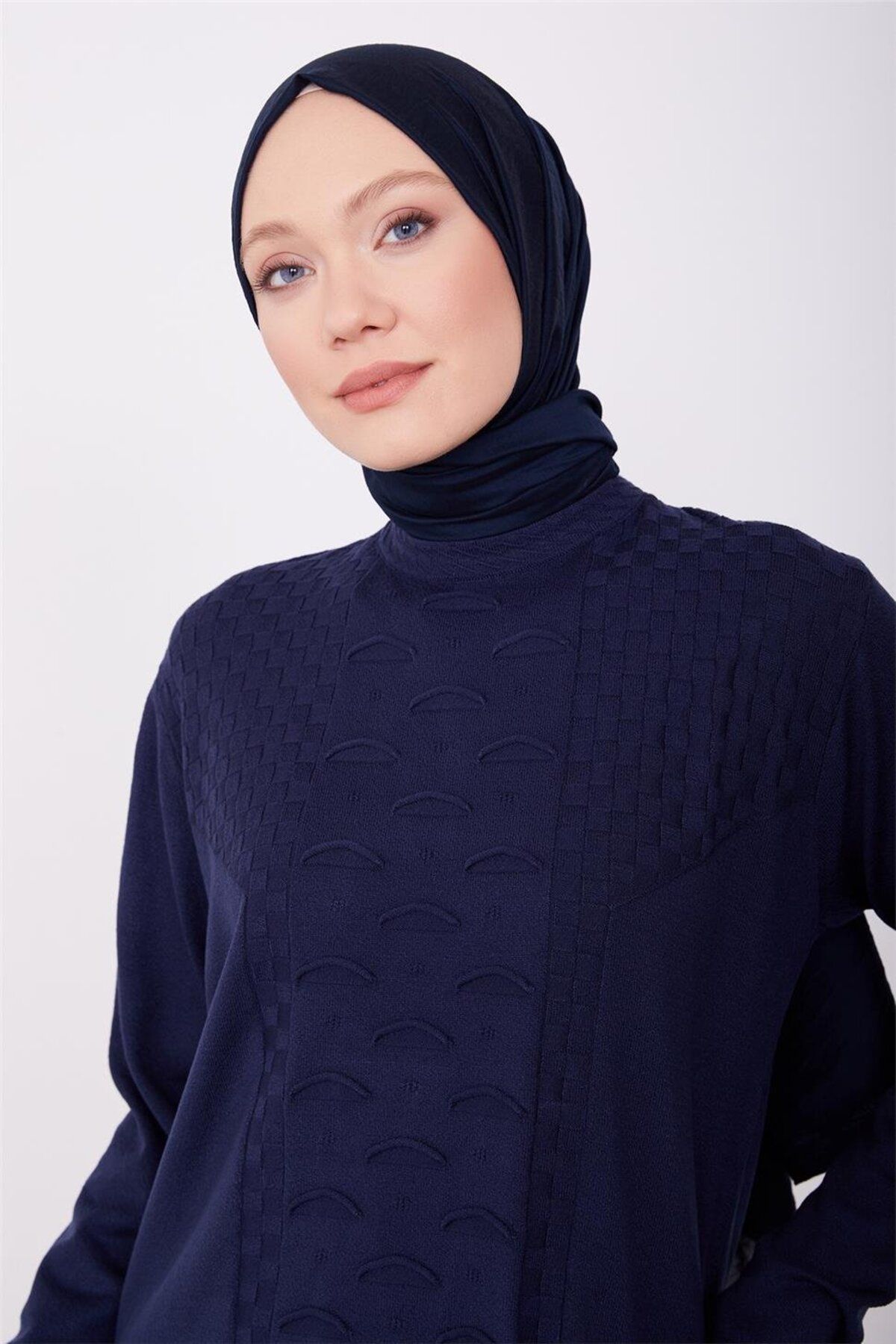 ژاکت23kd9006 آبی سرمه ای Armine