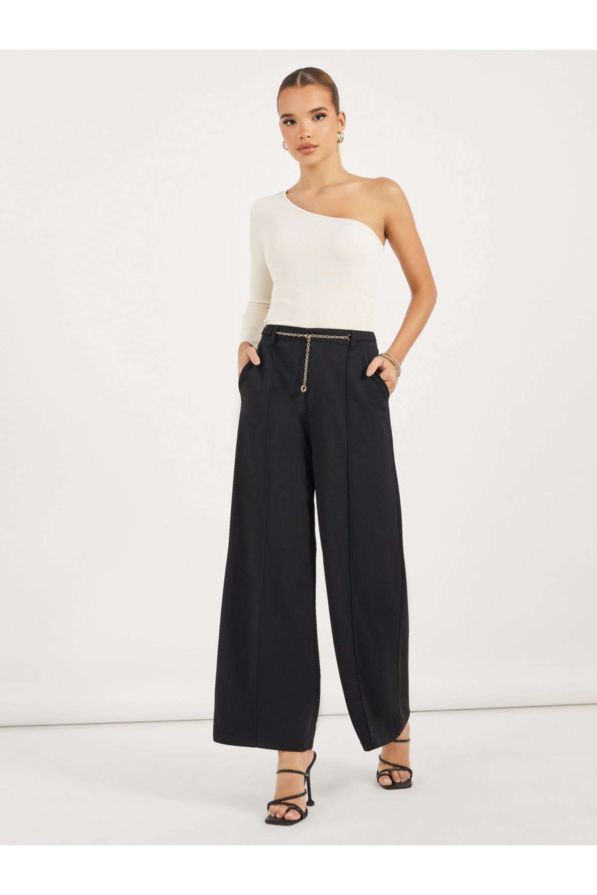 Styli-Chain Detail Wide Leg Pants 1