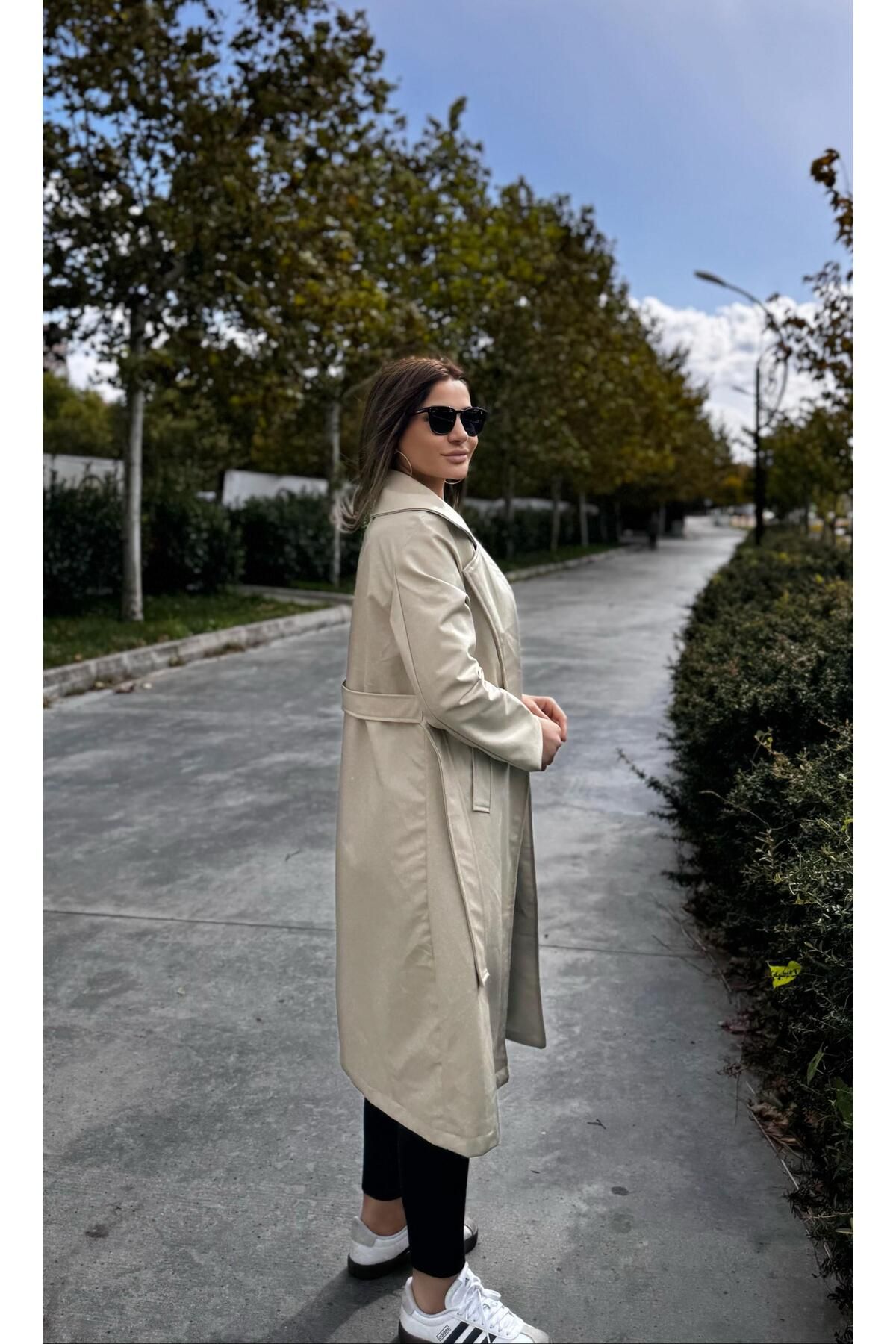 Daves Kadın Kuşaklı Deri Trenç-Bej