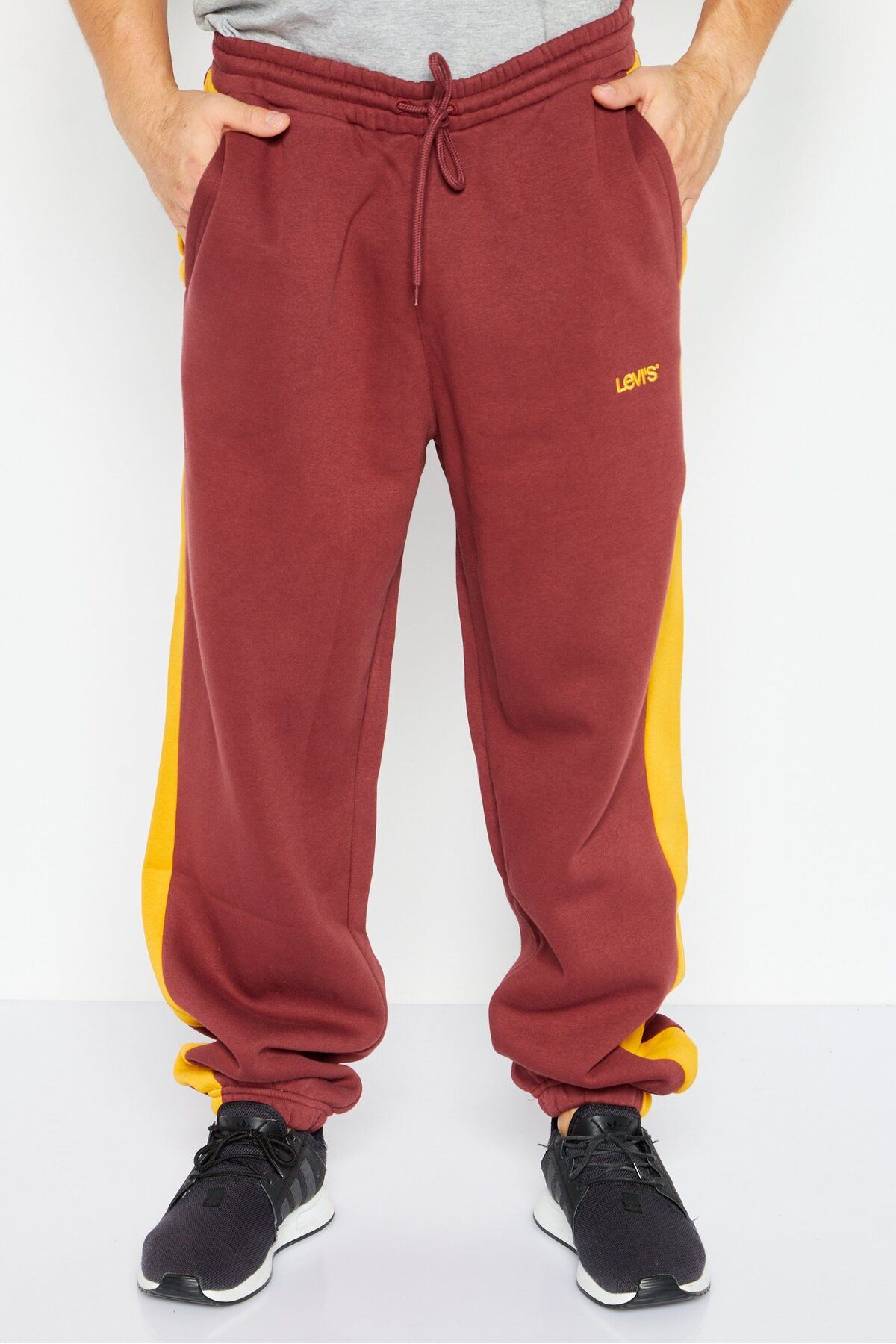 Levi's-Men Regular Fit Embroidered Logo Sweatpants, Maroon 1