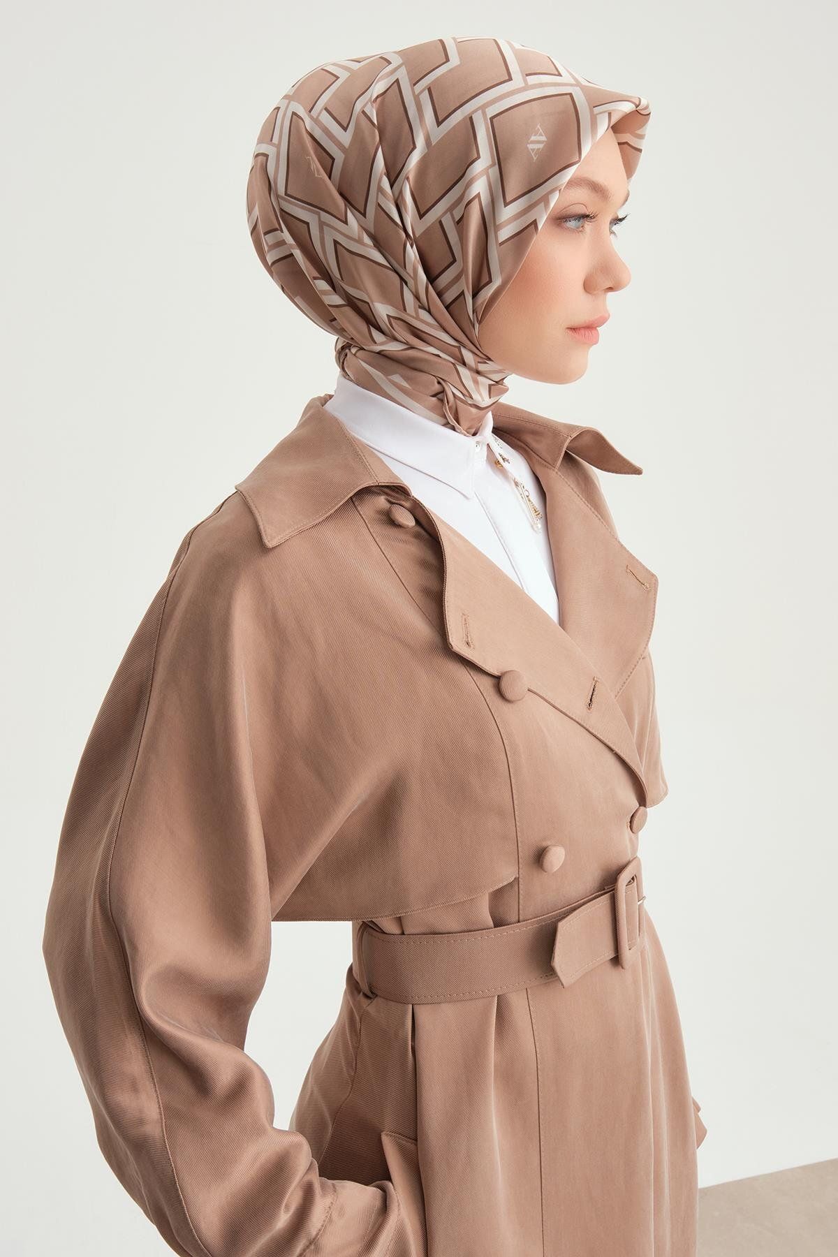 مانتو دو دکمه 24y8701 شتری Armine