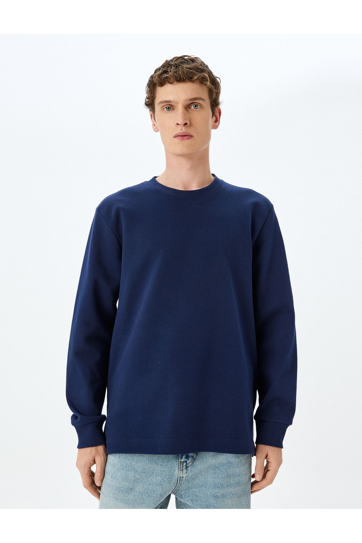 Koton-Crew Neck Cotton Basic Sweatshirt 3