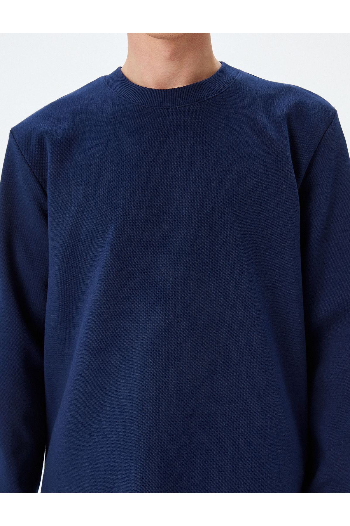 Koton-Crew Neck Cotton Basic Sweatshirt 5