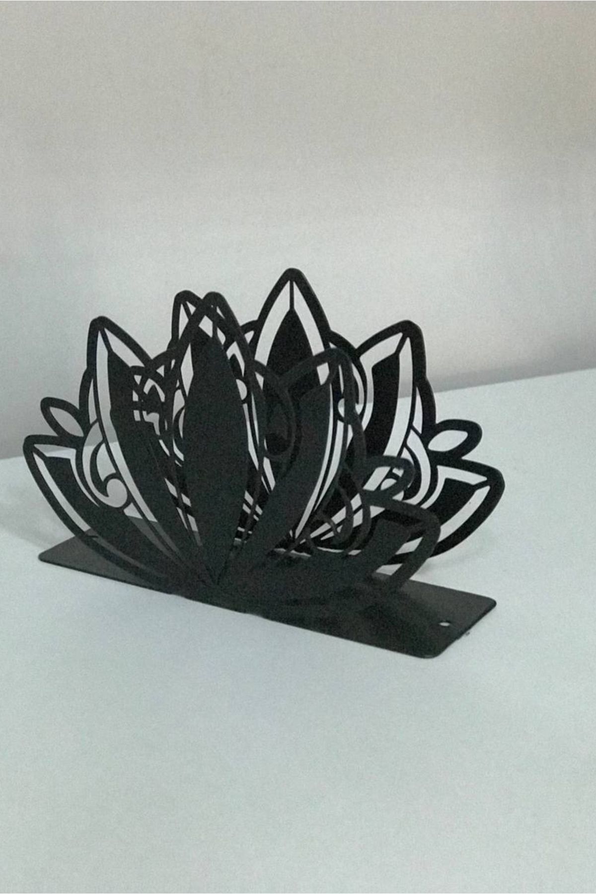 DemirADS-Luxury Lotus Flower Model Metal Decorative Napkin Holder (12X8X4) 3