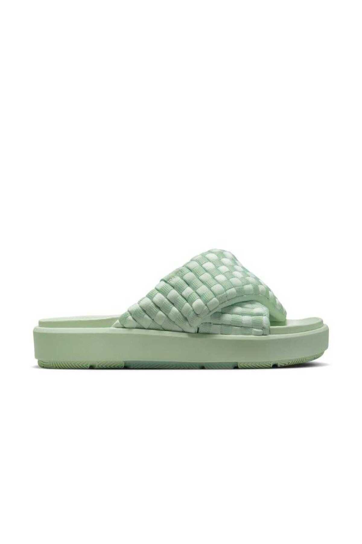 کفش پیاده روی طلایی زنانه جردن سوفیا اسلاید دمپایی do8863 300 Nike